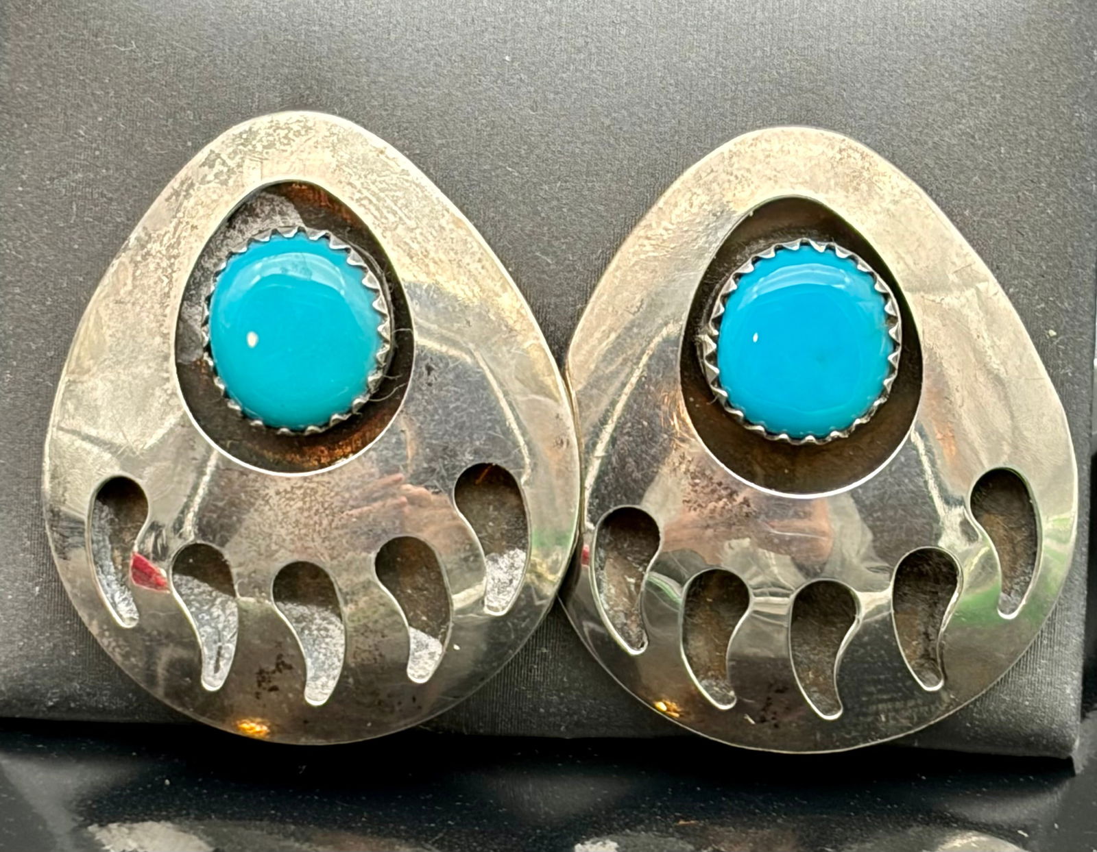 Vintage Sterling Silver Bear Paw Earrings with Turquoise – Southwestern Statement Studs (1 of 4)