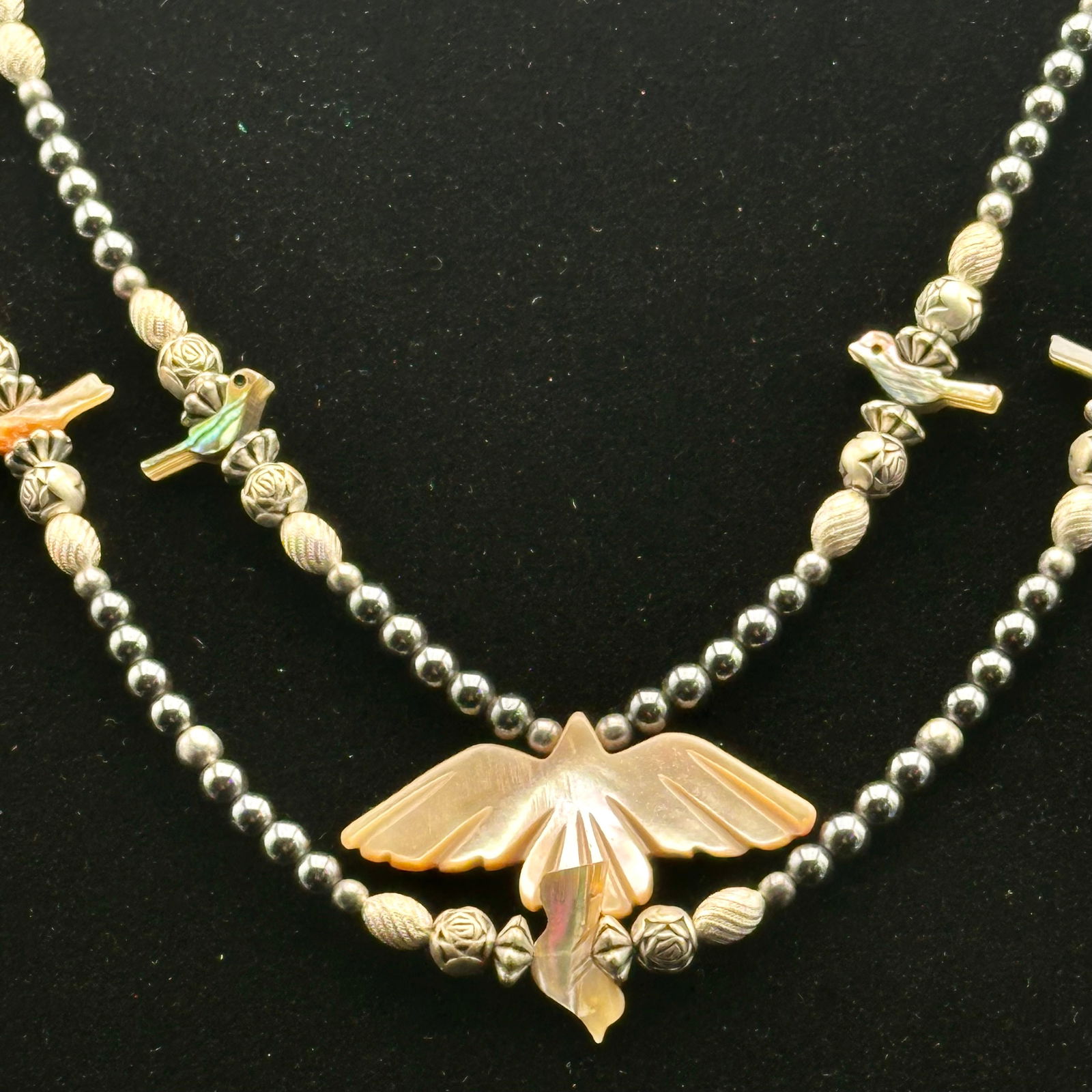 Vintage Native American Style Thunderbird Shell & Silver Bead Necklace – 28g (1 of 8)