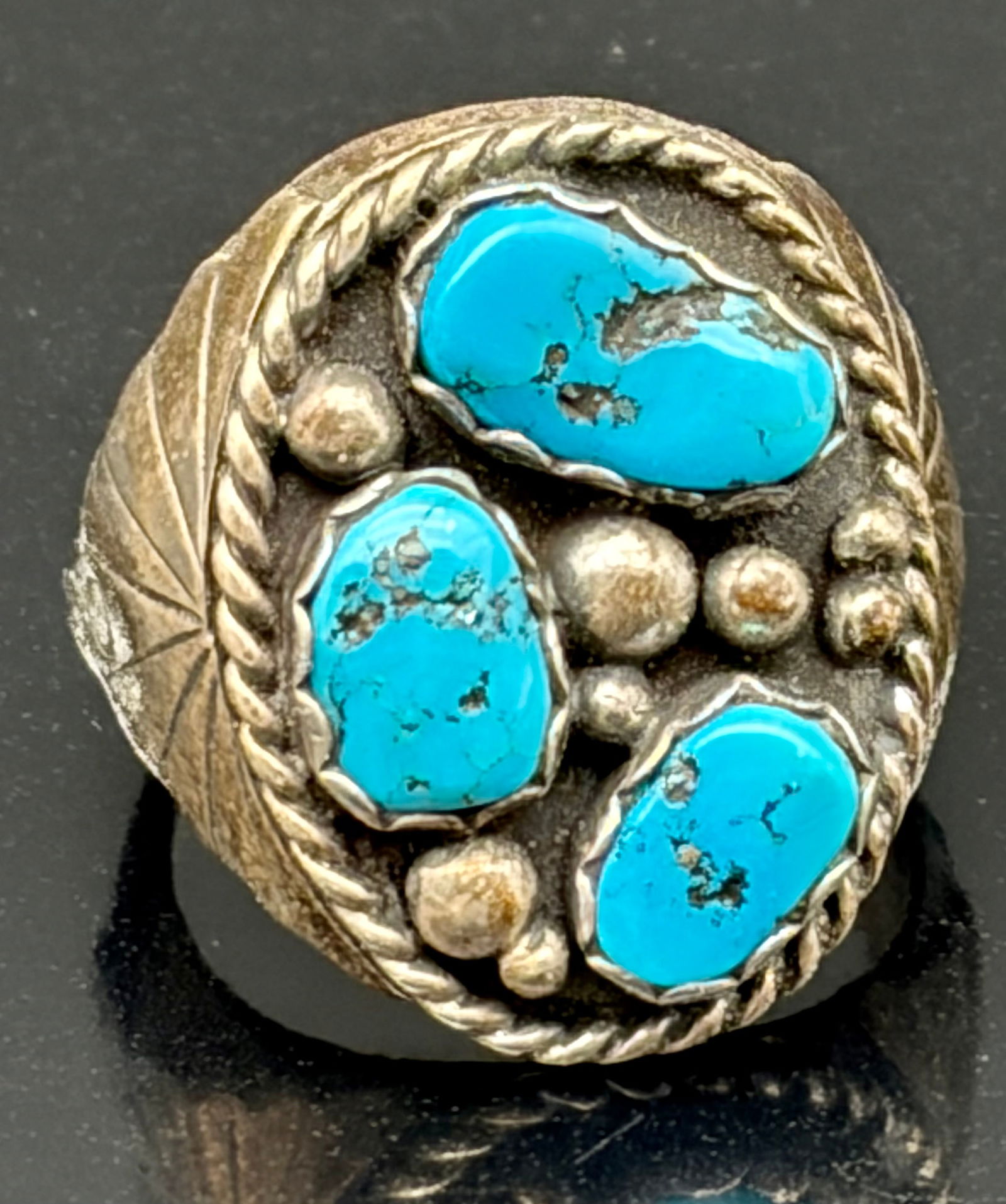 Vintage Sterling Silver Cluster Ring with Three Turquoise Cabochons – Southwestern Style (1 of 5)