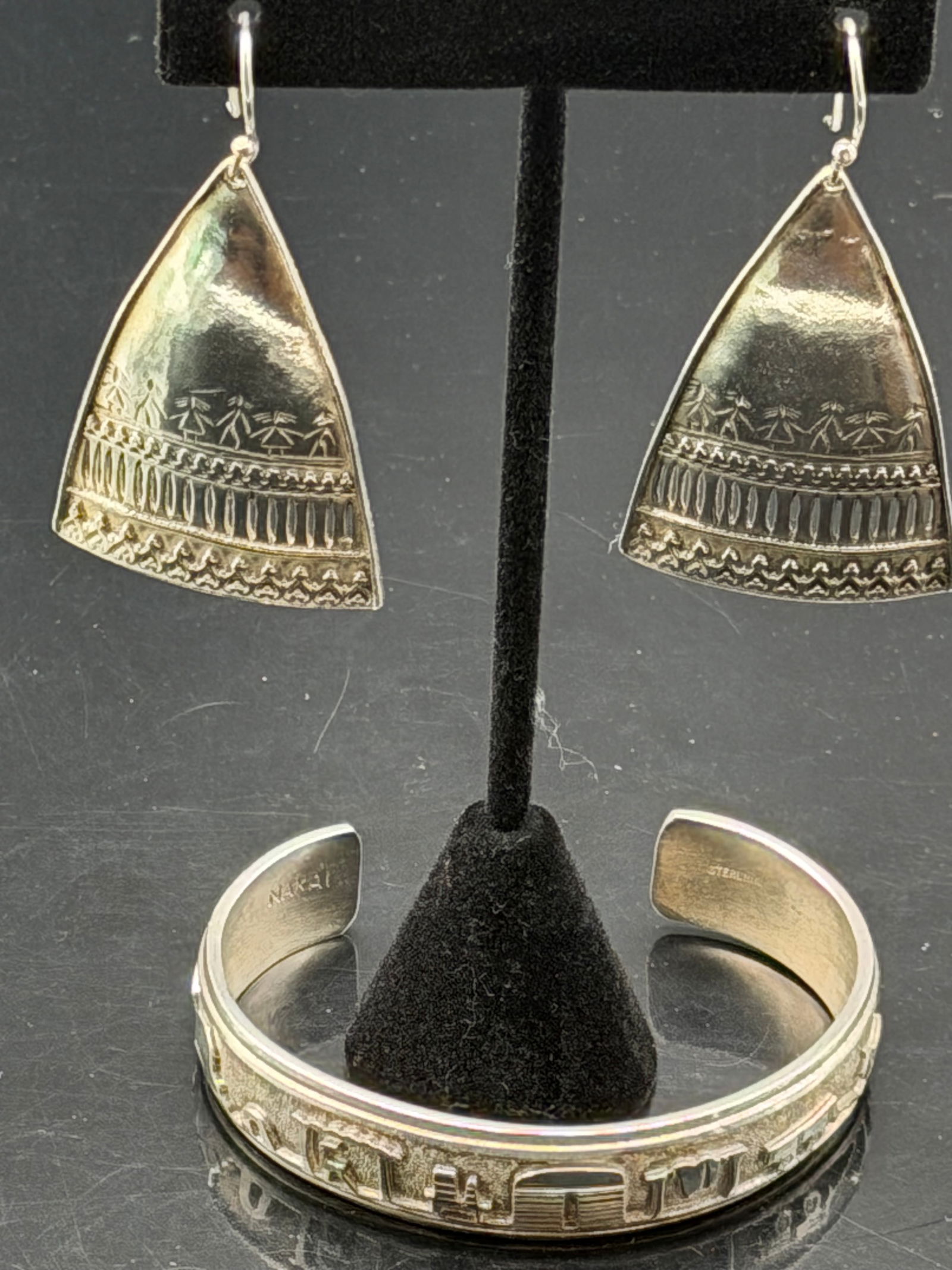 Nakai Sterling Silver Cuff Bracelet & Earrings Set – 925-35g (1 of 11)