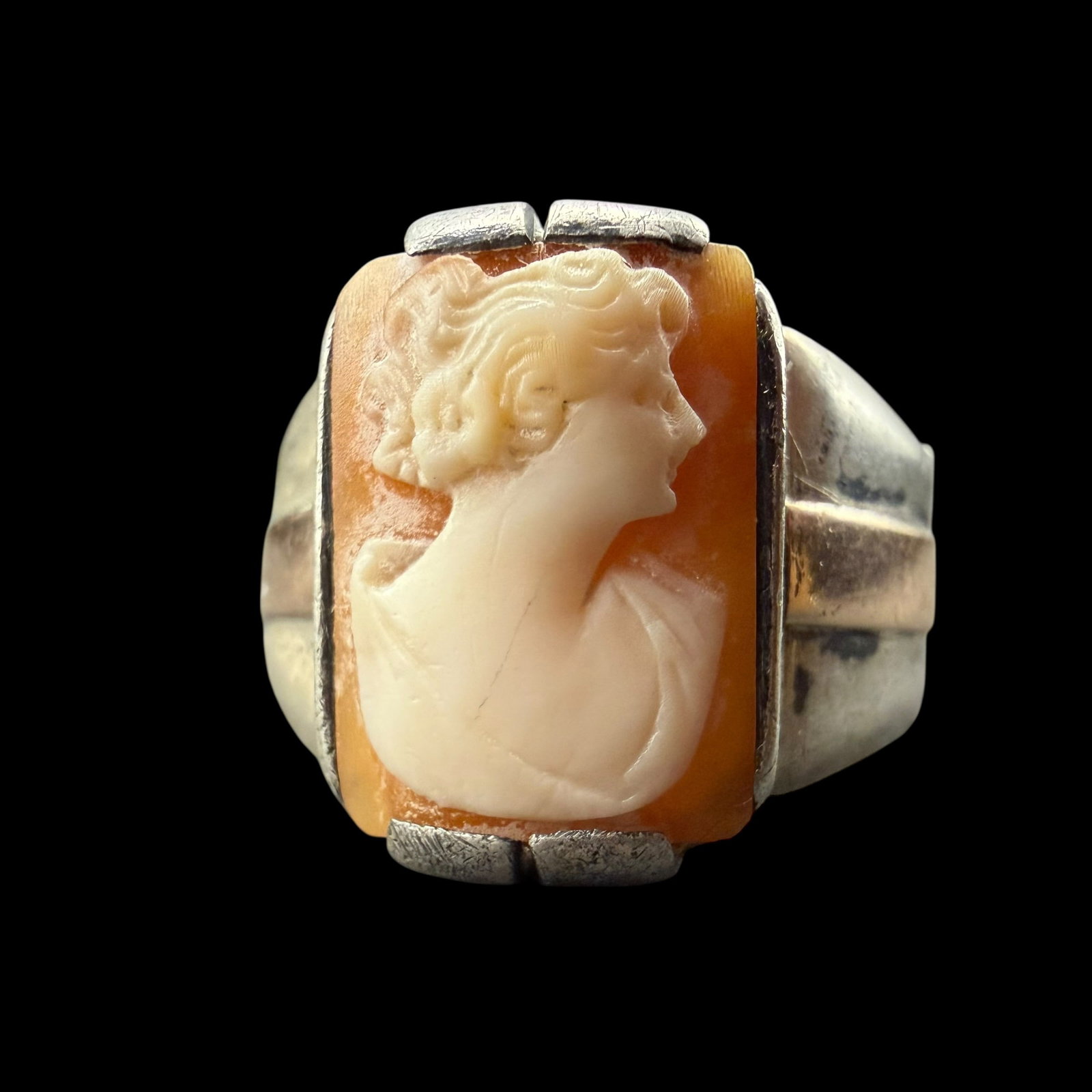Sterling Silver Gold Accent Victorian Art Deco Cameo Ring Sz 14 14.54g 925: Maker: Unmarked. / Material: Sterling Silver and what i believe is gold on either side, but untested. / Stone: Cameo. / Size: 14. Face measures 3/4” x 1/2”. / Weight: 14.54 grams. / Condit
