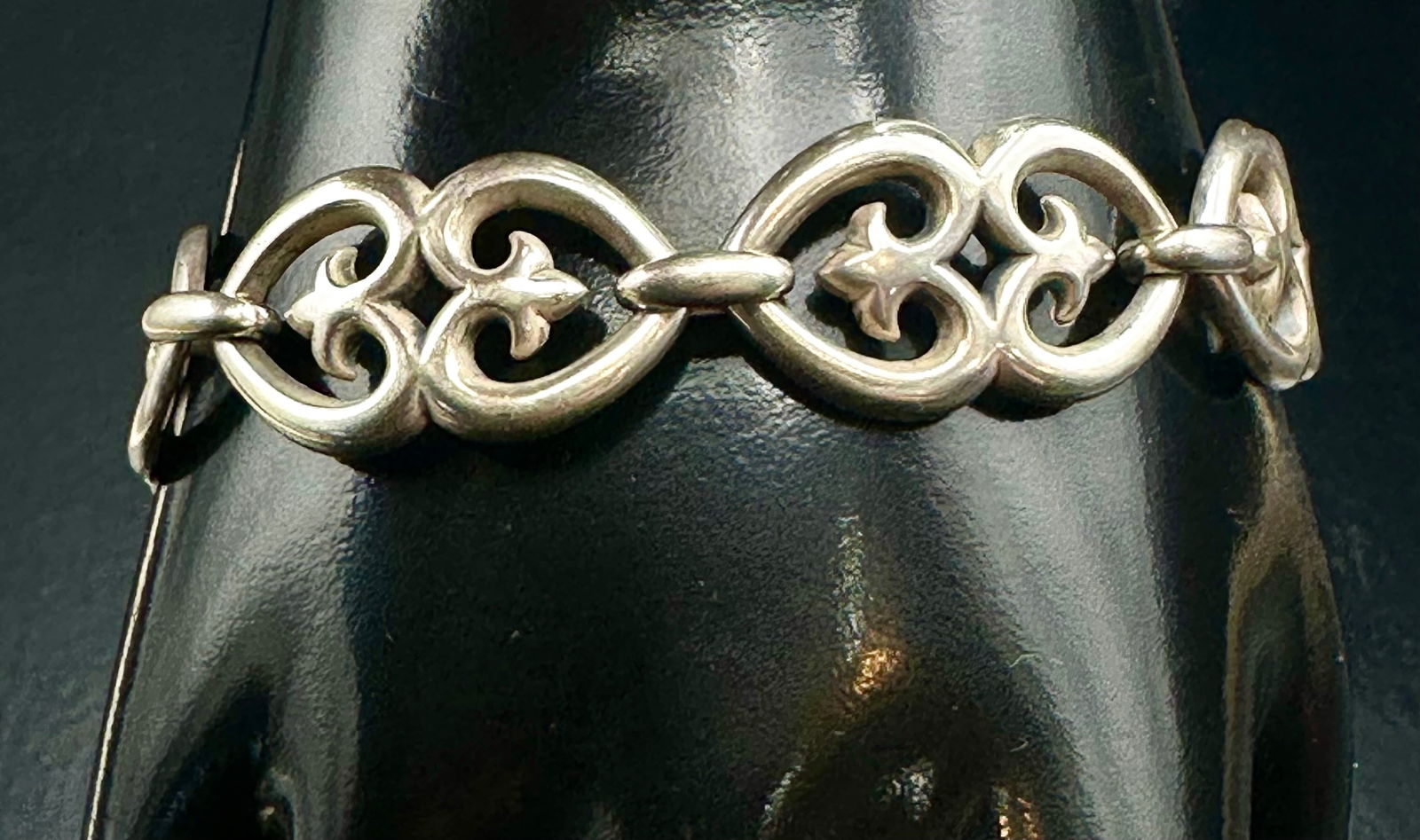 James Avery Sterling Silver Heart Link Toggle Bracelet 34g (1 of 11)