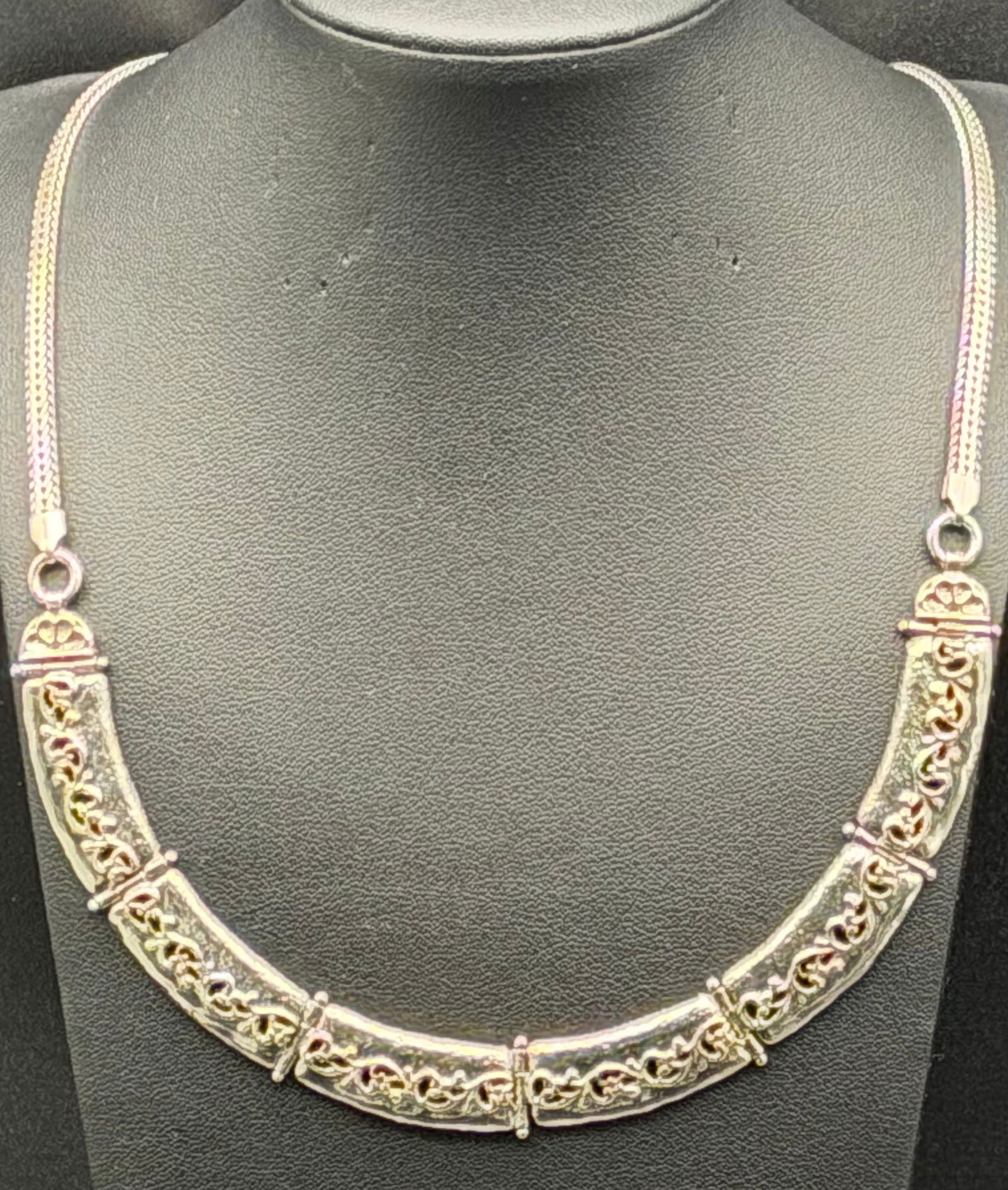 Vintage ISRAEL 925 Sterling Silver Panel Necklace 30g Ornate Links: Beautiful vintage sterling silver panel necklace with curved articulated segments and ornate openwork scroll design. The piece is clearly marked ISRAEL 925 on the tag, confirming solid sterling silver