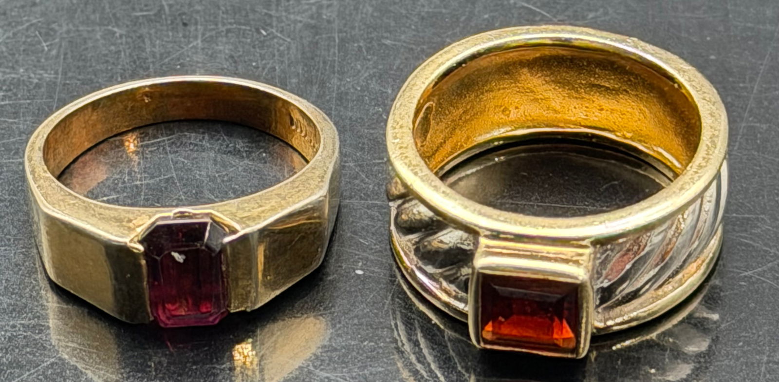 Lot of 2 Sterling Silver 925 Men’s Red Stone 10g (1 of 14)