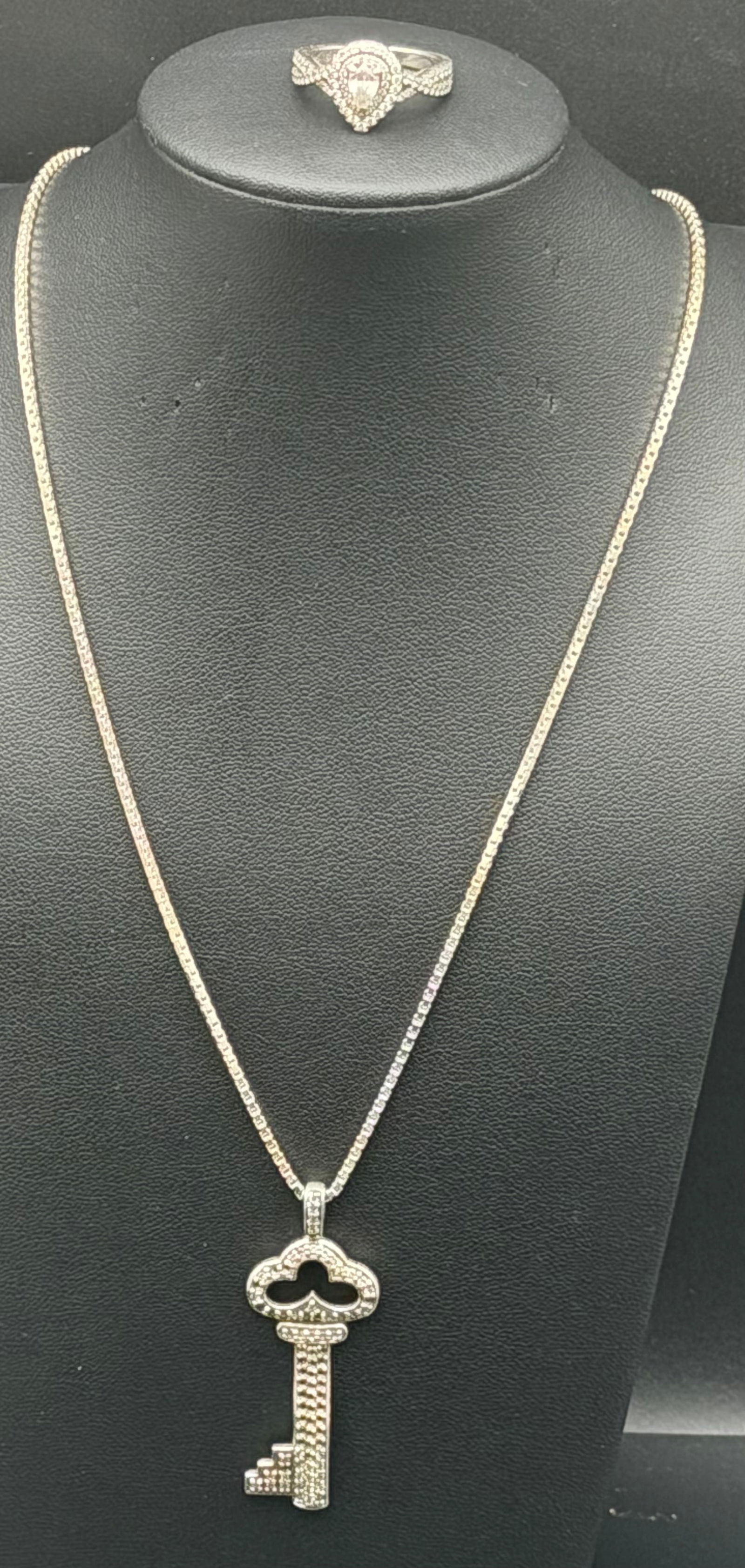 925 Sterling Silver Key Pendant Necklace & Ring Set CZ Pave FAS Marked 15g (1 of 12)