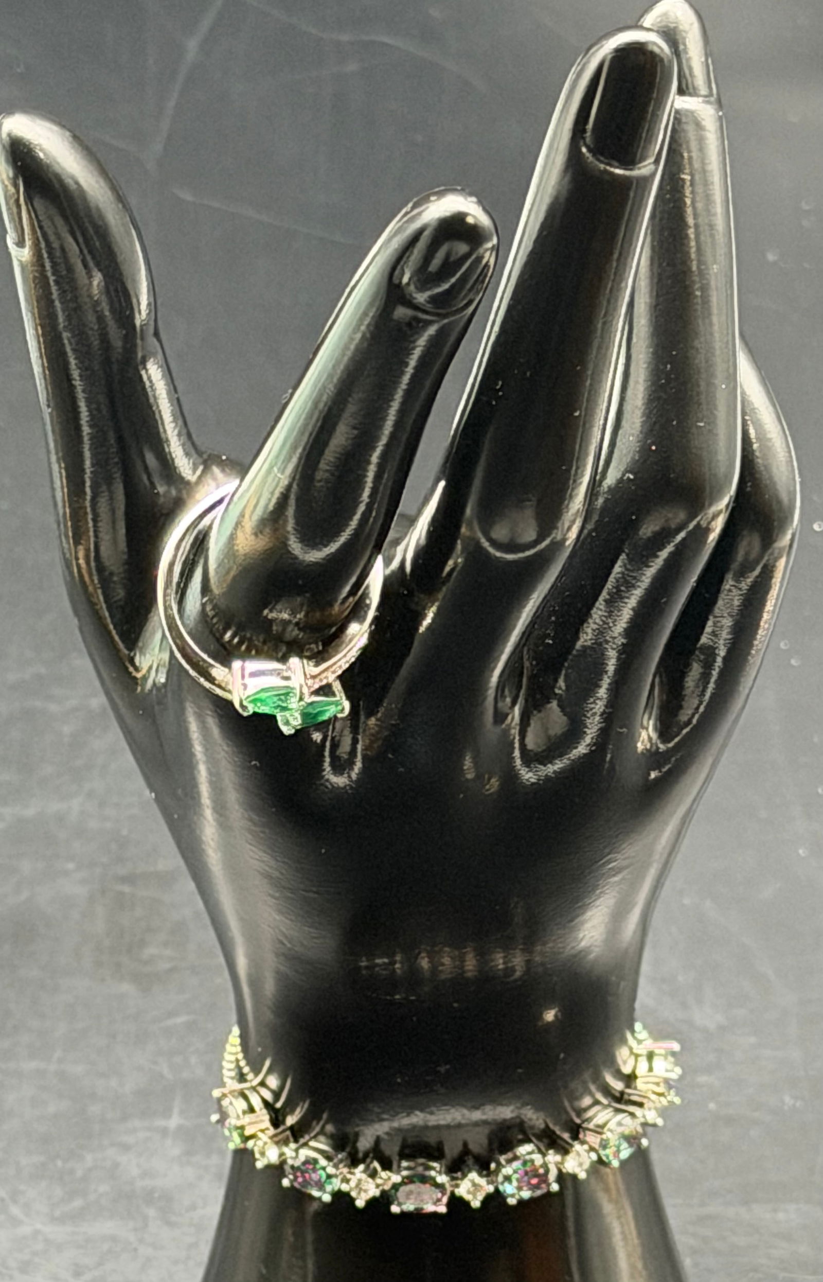 925 Sterling Silver Gold Vermeil Ring & Bracelet Set Multi-Color CZ Halo SUN Mark 14g: Matching sterling silver ring and bracelet set marked 925 with SUN maker’s mark. Finished in gold vermeil (gold over sterling silver). Features multicolor faceted stones with halo-style settings in