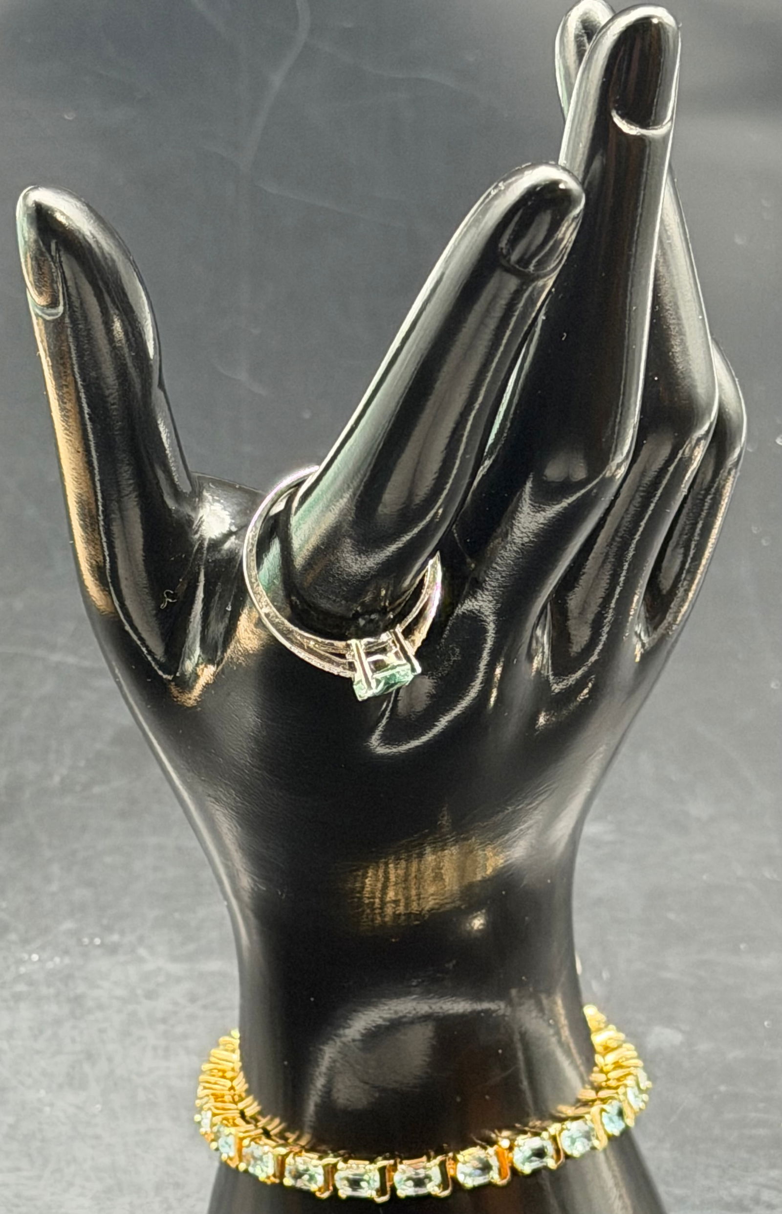 925 Sterling Silver Gold Vermeil Bracelet & Ring Set Green CZ Tennis Style 22g: Matching Italian sterling silver bracelet and ring set, both marked 925 Italy with maker’s mark. Gold vermeil finish (gold over sterling silver).