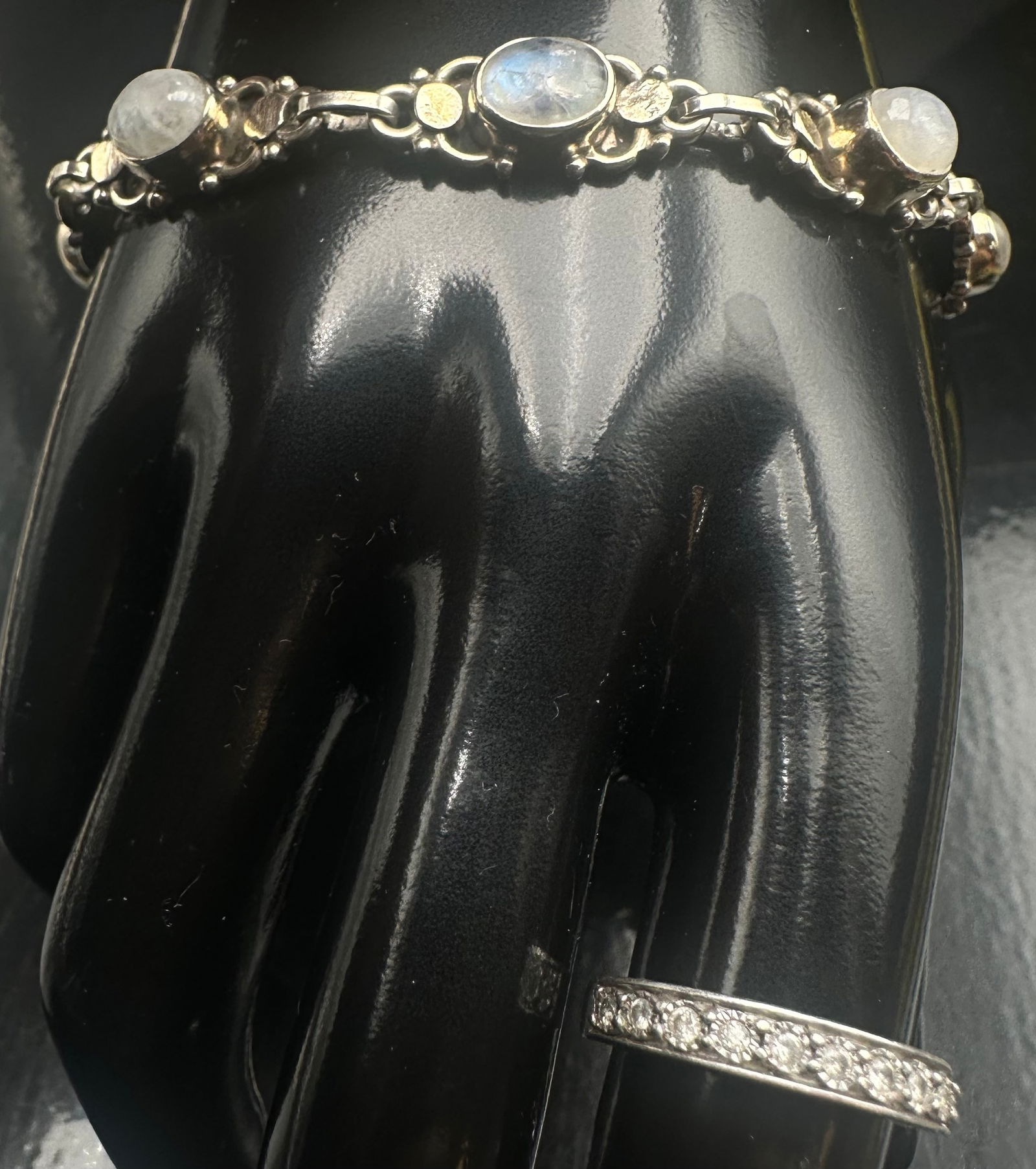 Sterling 925 Moonstone Cabochon Bracelet & Ring Set 19g: Sterling silver bracelet set with oval moonstone cabochons, paired with a 925 band ring. Combined weight approximately 19 grams. Elegant artisan style set.