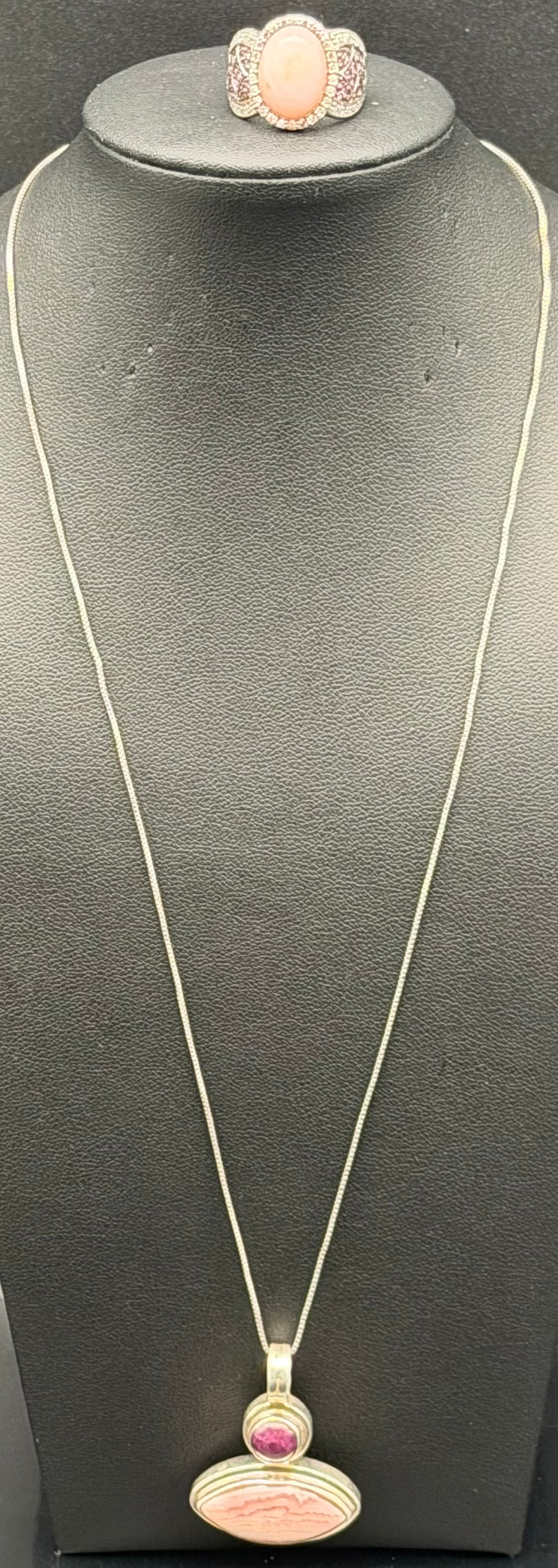 Elegant 925 Sterling Silver Thailand Pink Stone Pendant Necklace & Ring Set 19g (1 of 13)