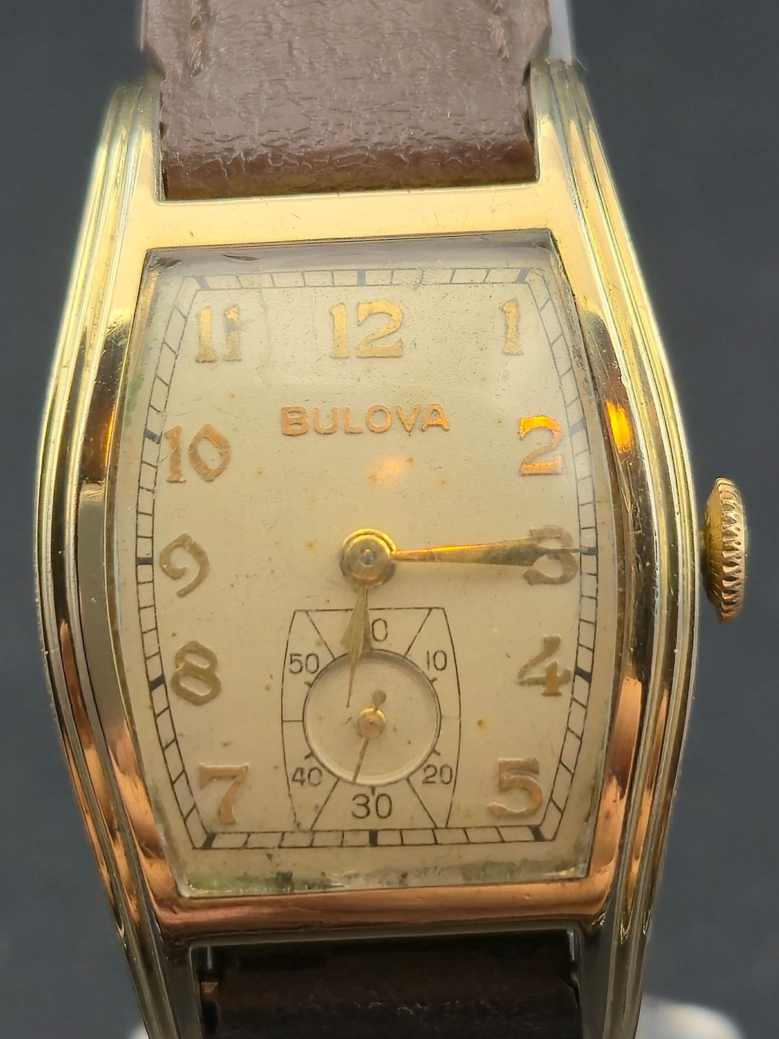 Bulova 15j 10K Rolled Gold Plate Rectangular Wristwatch Small Seconds Runs 25mm (1 of 11)