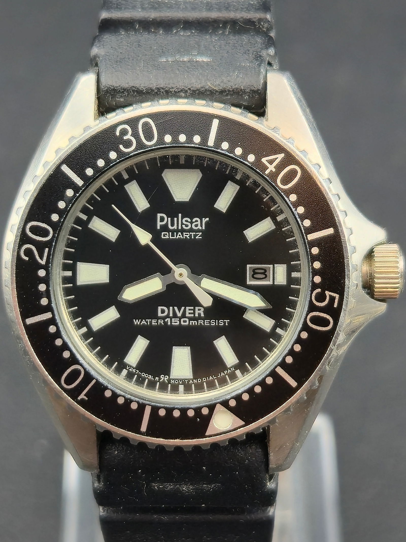 1990s Pulsar Quartz Youth Diver V247-0020 32mm Stainless Steel Watch (1 of 10)