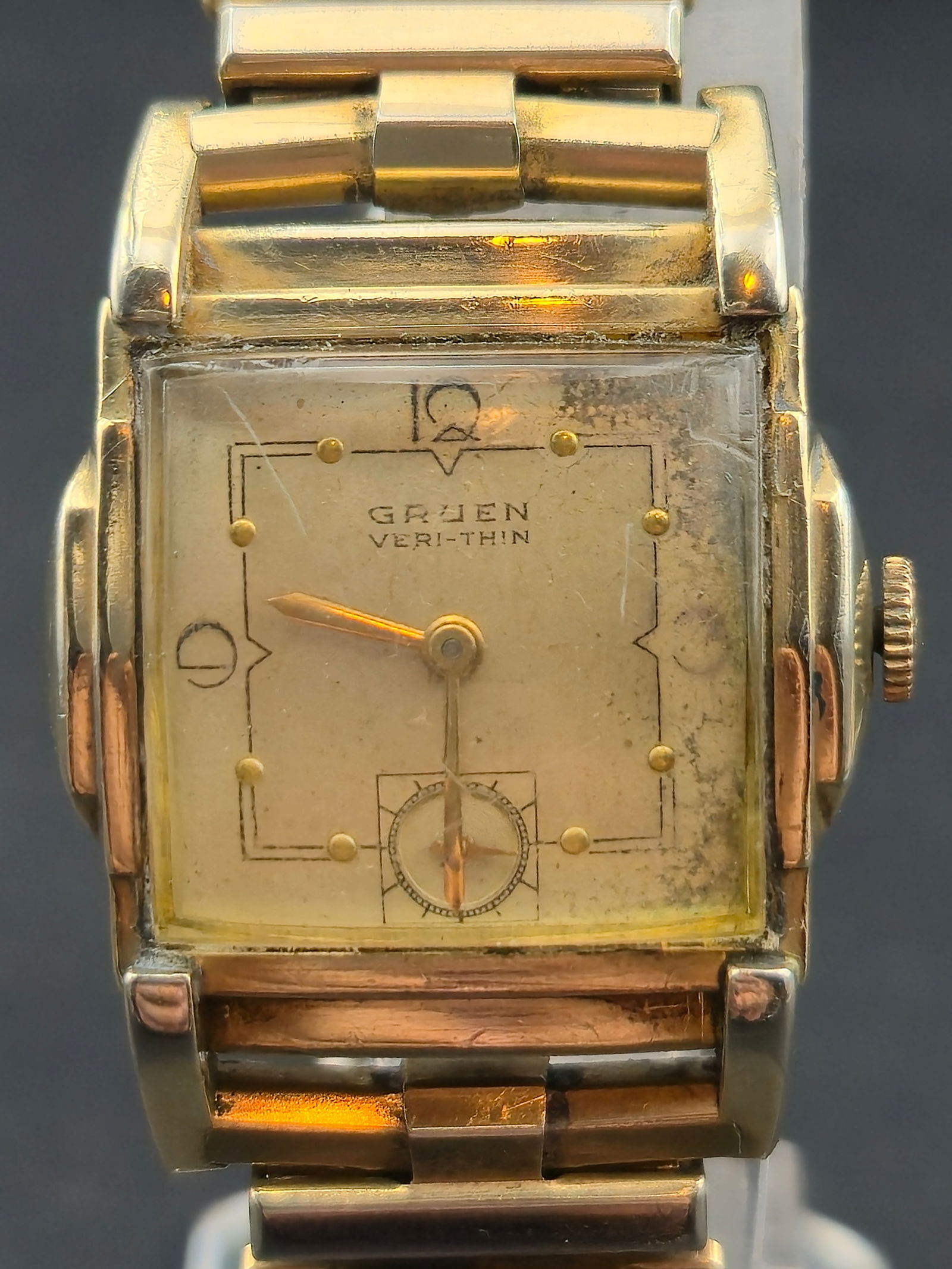 1930s Gruen Veri-Thin 15J Rectangular 10K GF Bezel Steel Back 27mm (1 of 11)