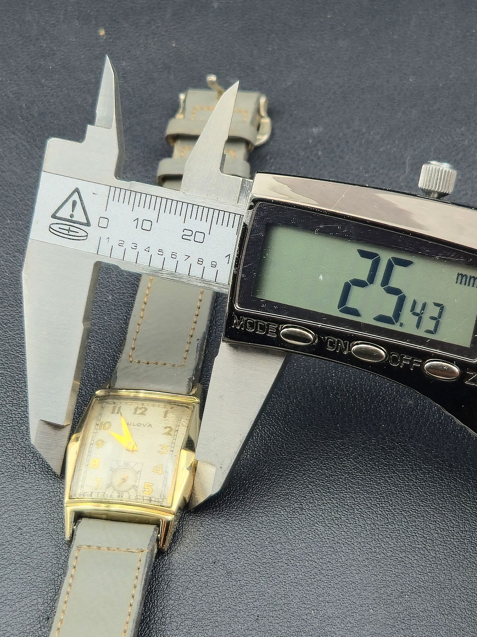 1948 Bulova Rectangular Wristwatch 10K RGP Sub Seconds Untested - 10