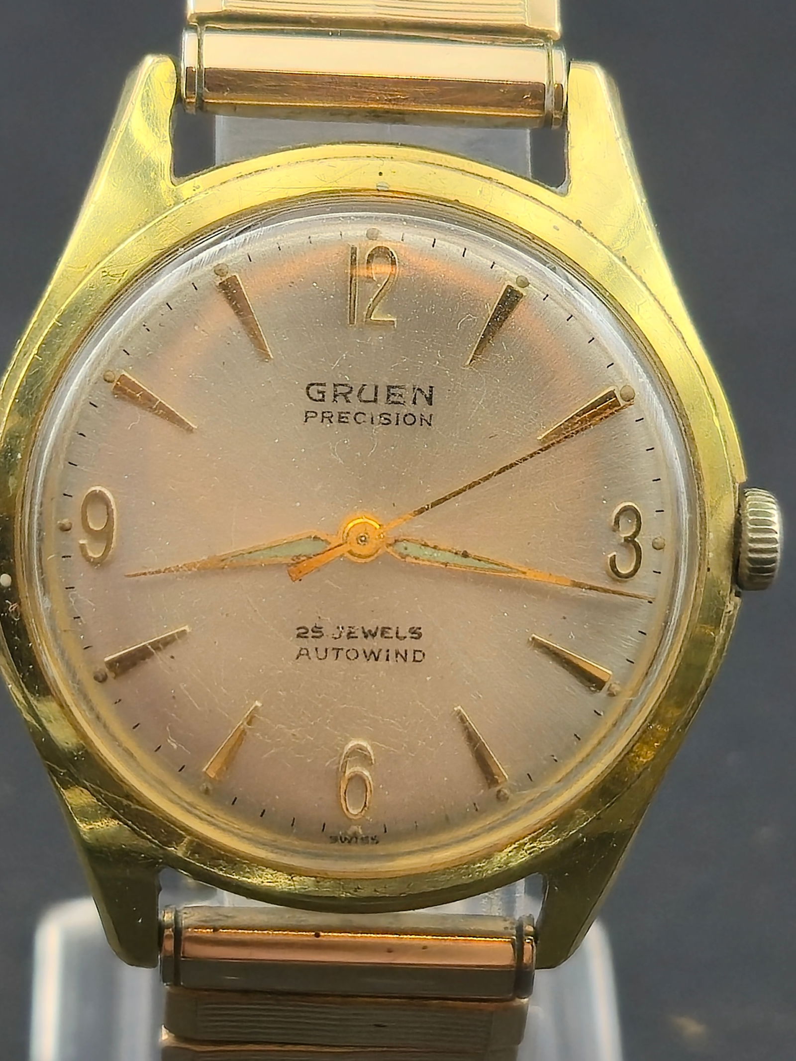 Gruen Precision 25 Jewel Automatic Swiss Wristwatch with GF Top-Cap Expansion Band (1 of 12)