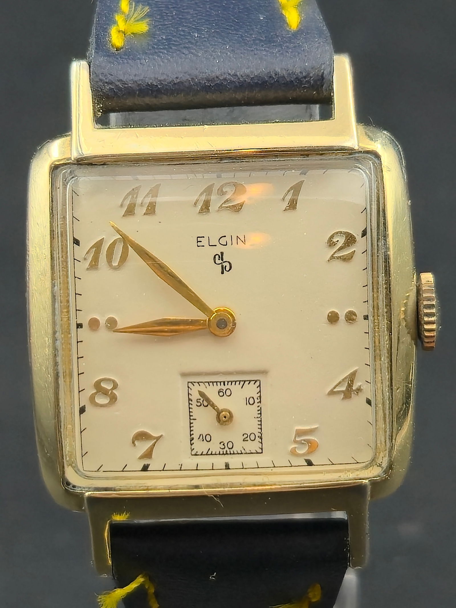 1940s Elgin Grade 554 10K RGP Rectangular Wristwatch 26mm Running (1 of 11)