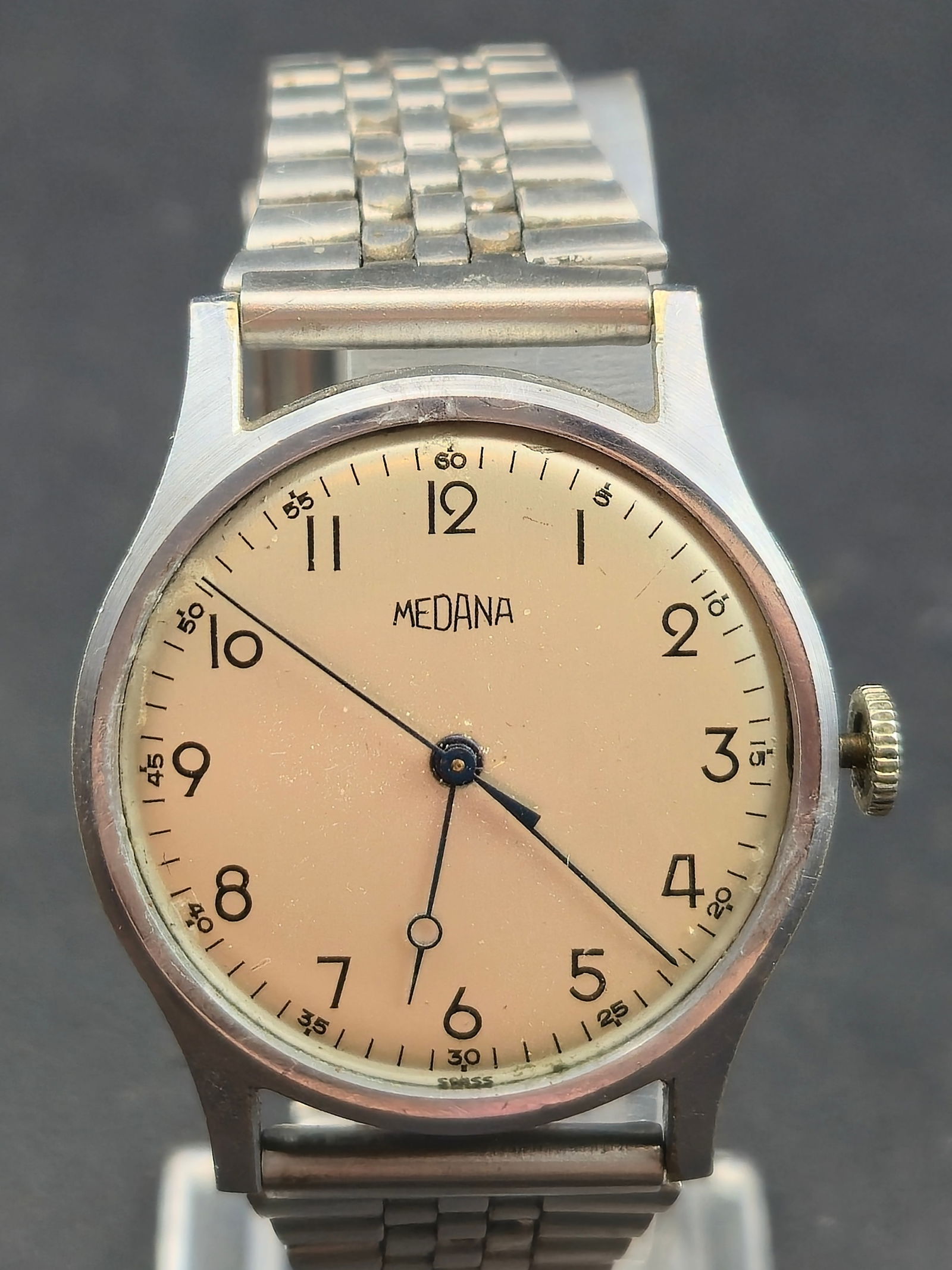 1950s Medana 7 Jewels Manual Wind 33mm Stainless Steel Back Swiss Watch (1 of 11)