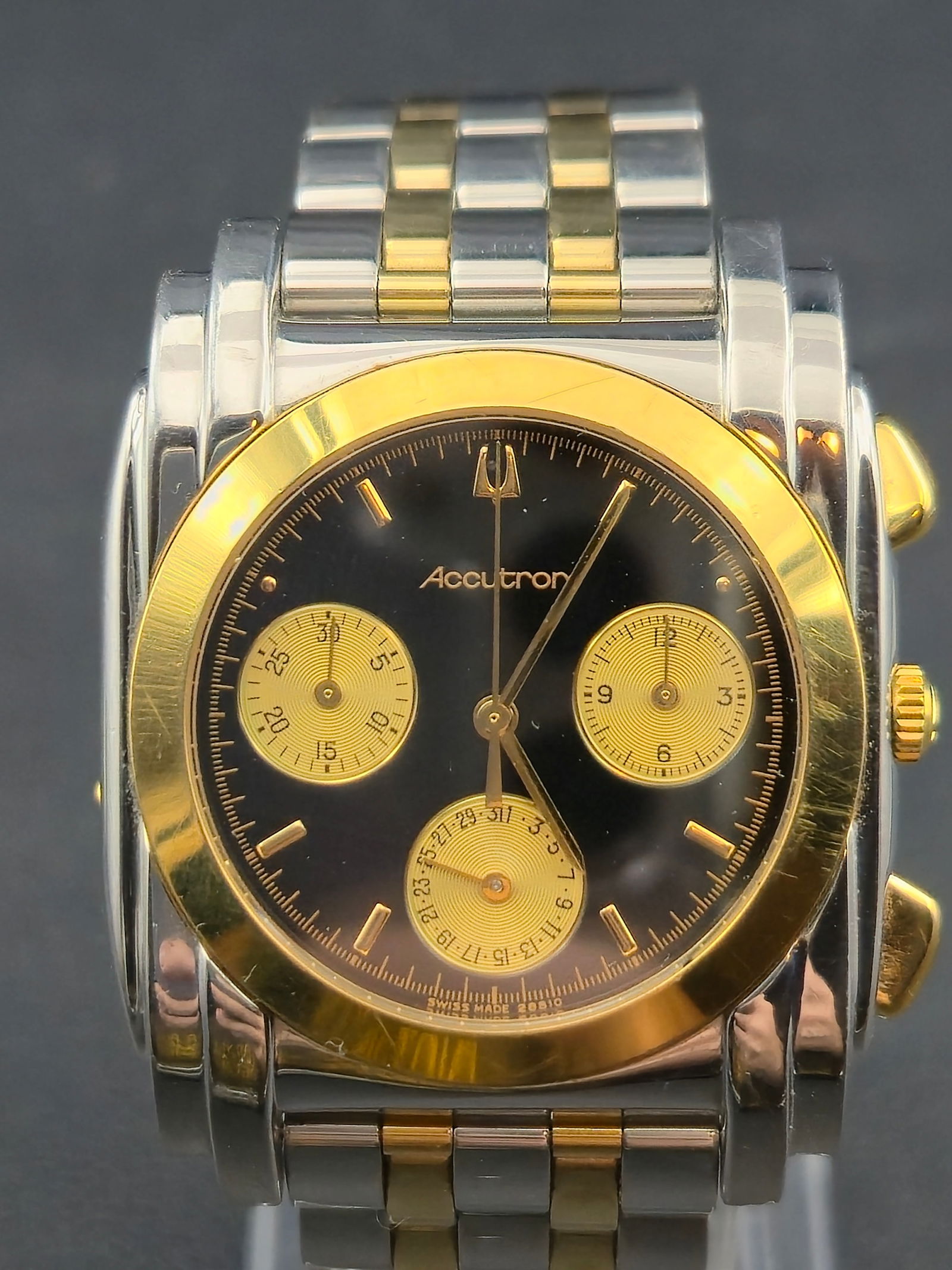 1990s Bulova Accutron Chronograph 36mm Two Tone Ref S16275 Papers Only New Battery (1 of 11)