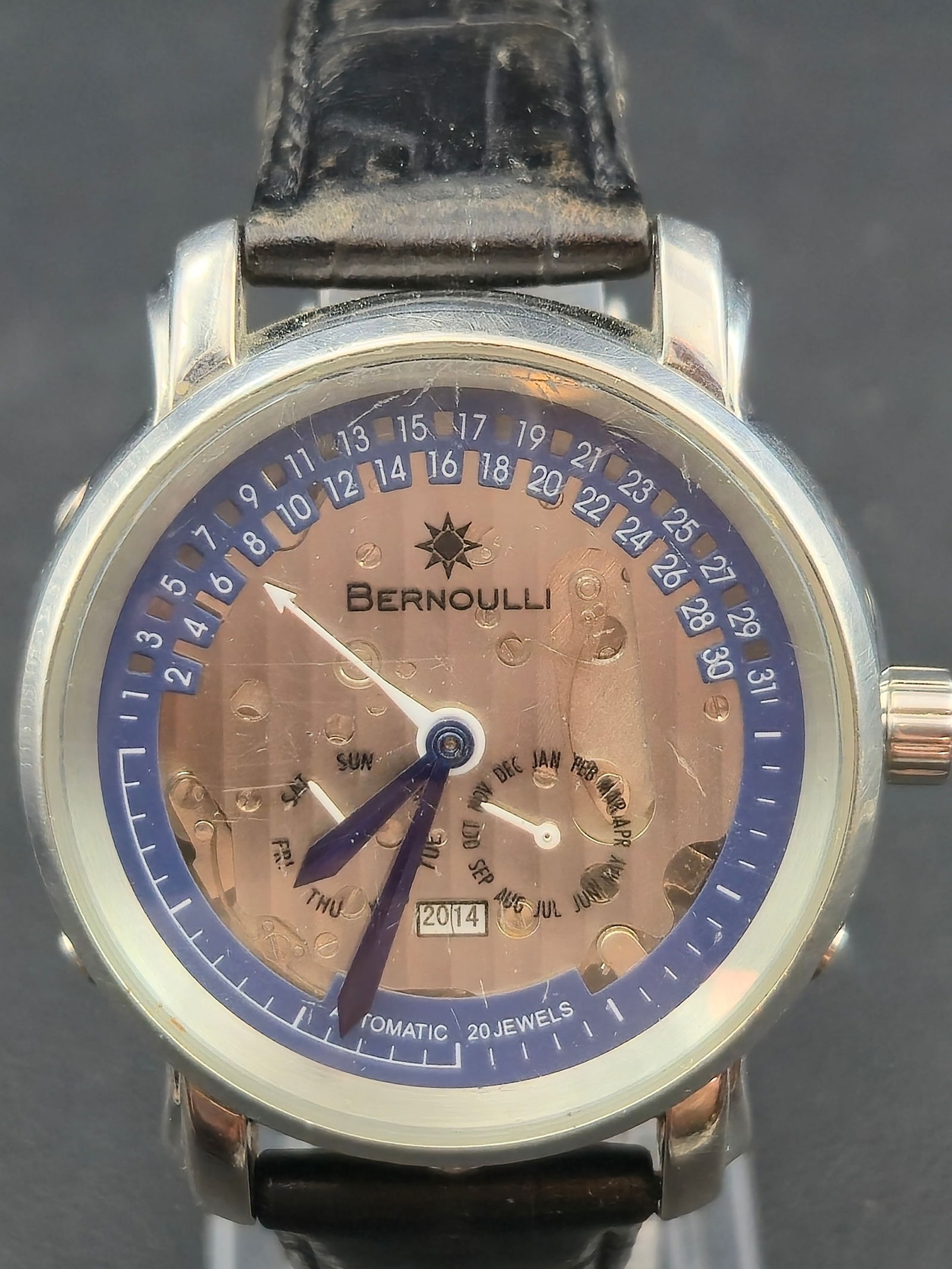 Bernoulli B2175 Automatic 20 Jewels Calendar Dial 43mm Running (1 of 9)