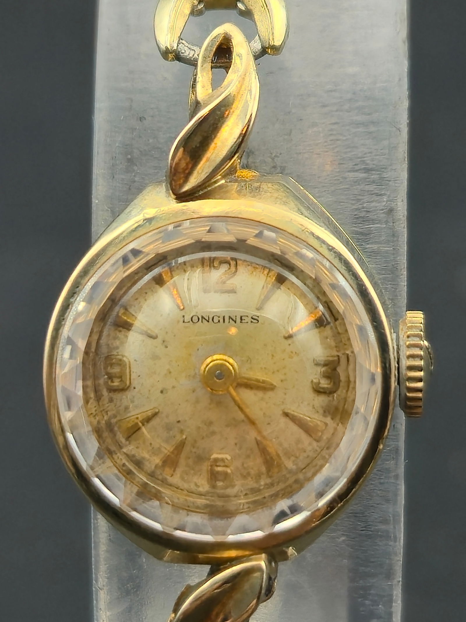 1950s Longines 17J 14K Gold Filled Ladies 15mm Manual Wind Ross Case Runs (1 of 11)