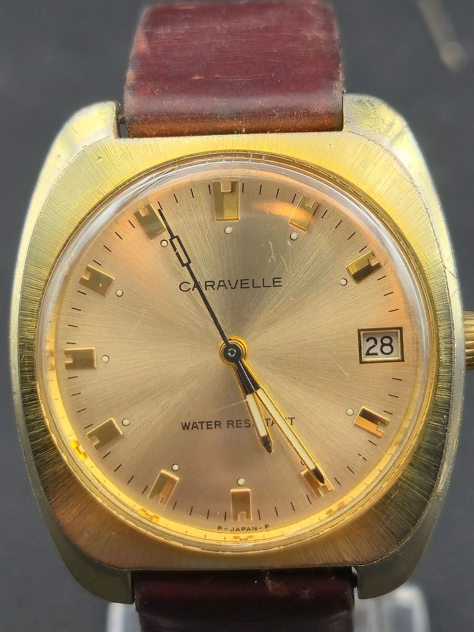 1970s Caravelle Q113 7J Manual Date Gold Tone Cushion 36mm Running (1 of 10)