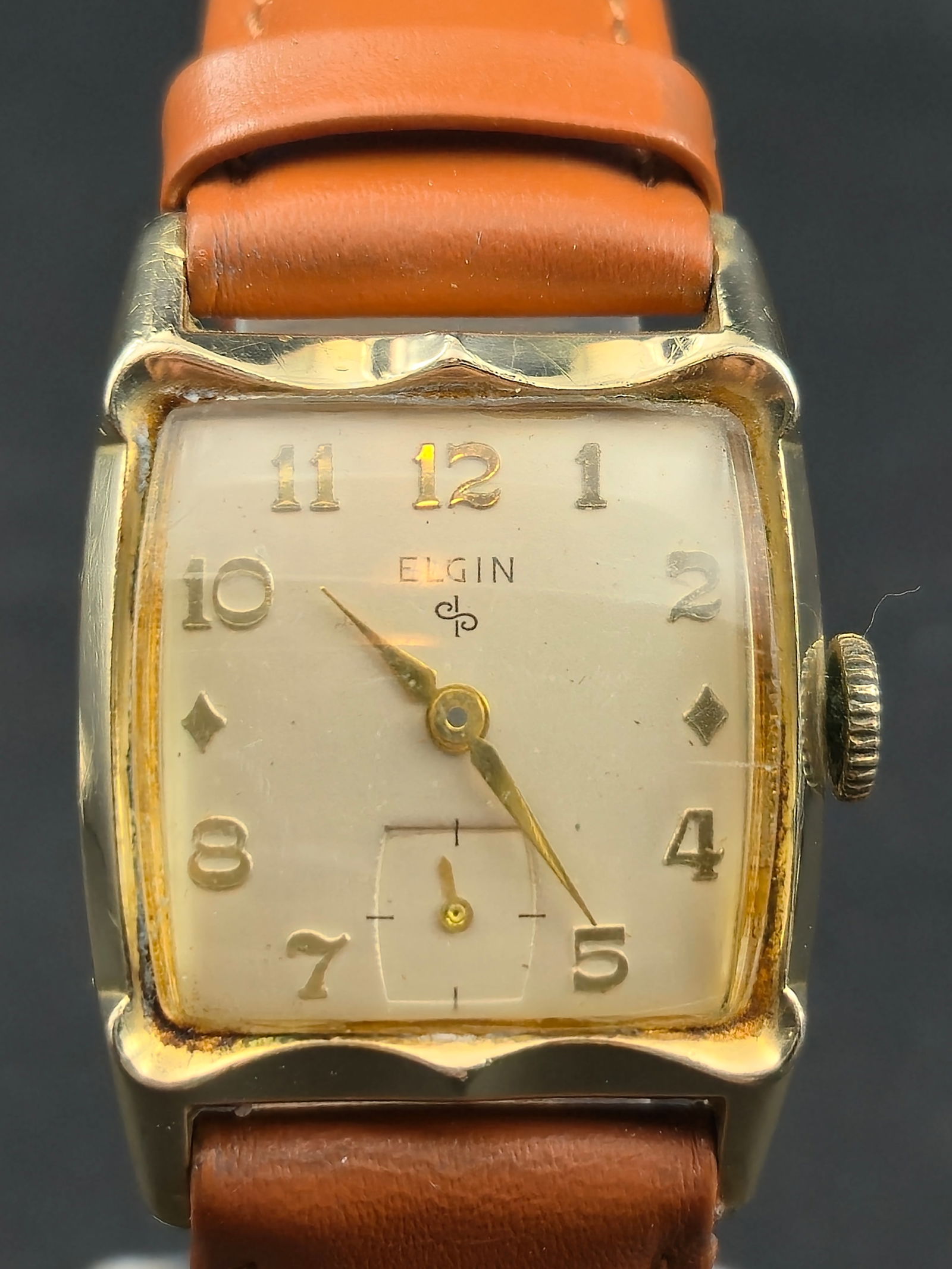 1957 Elgin Cal 683 17J 10K GF Cushion Sub-Seconds 25mm Running (1 of 9)