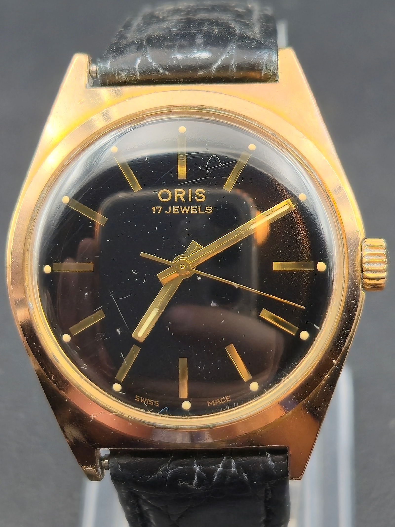 1970s Oris 17J Black Dial 10 Micron Gold Plated 34mm Manual Wind Running (1 of 9)