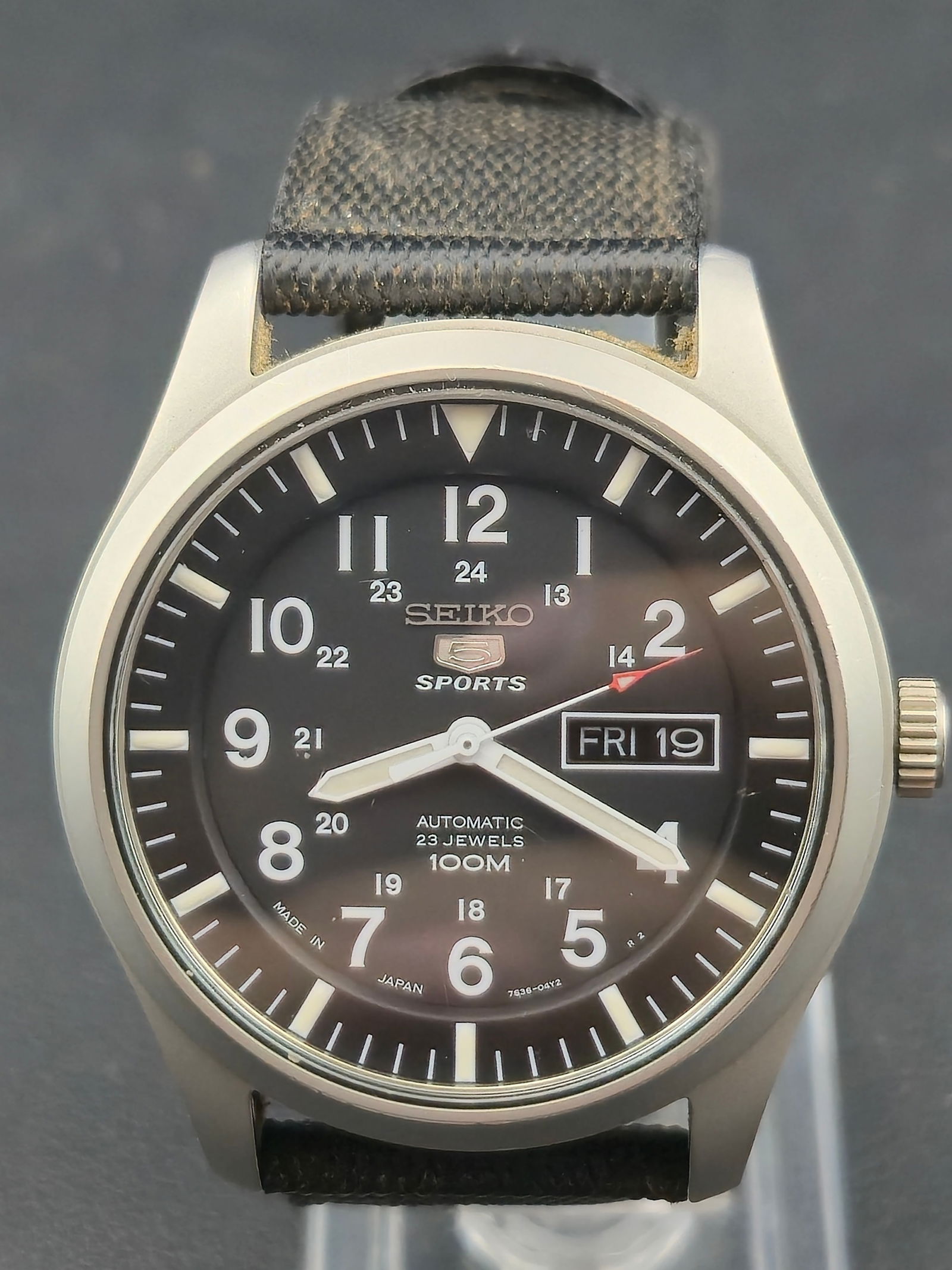 Seiko 5 Sports 41mm Automatic 23J 7S36 100M Day Date Black Dial NATO Box Papers (1 of 10)