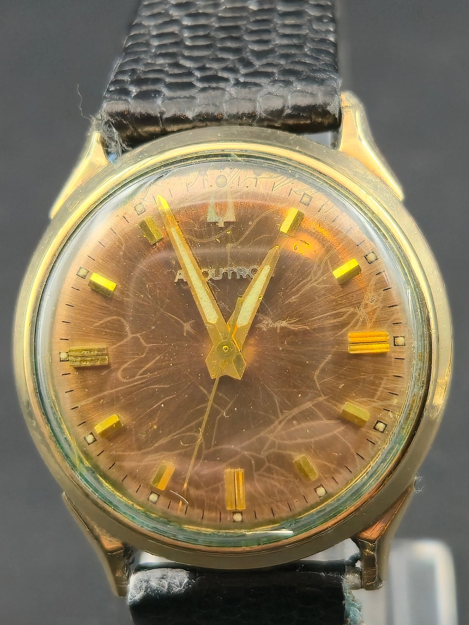 1966 Bulova Accutron 214 J01013 34mm 10K Gold Filled Bezel Running One of a Kind Patina (1 of 9)