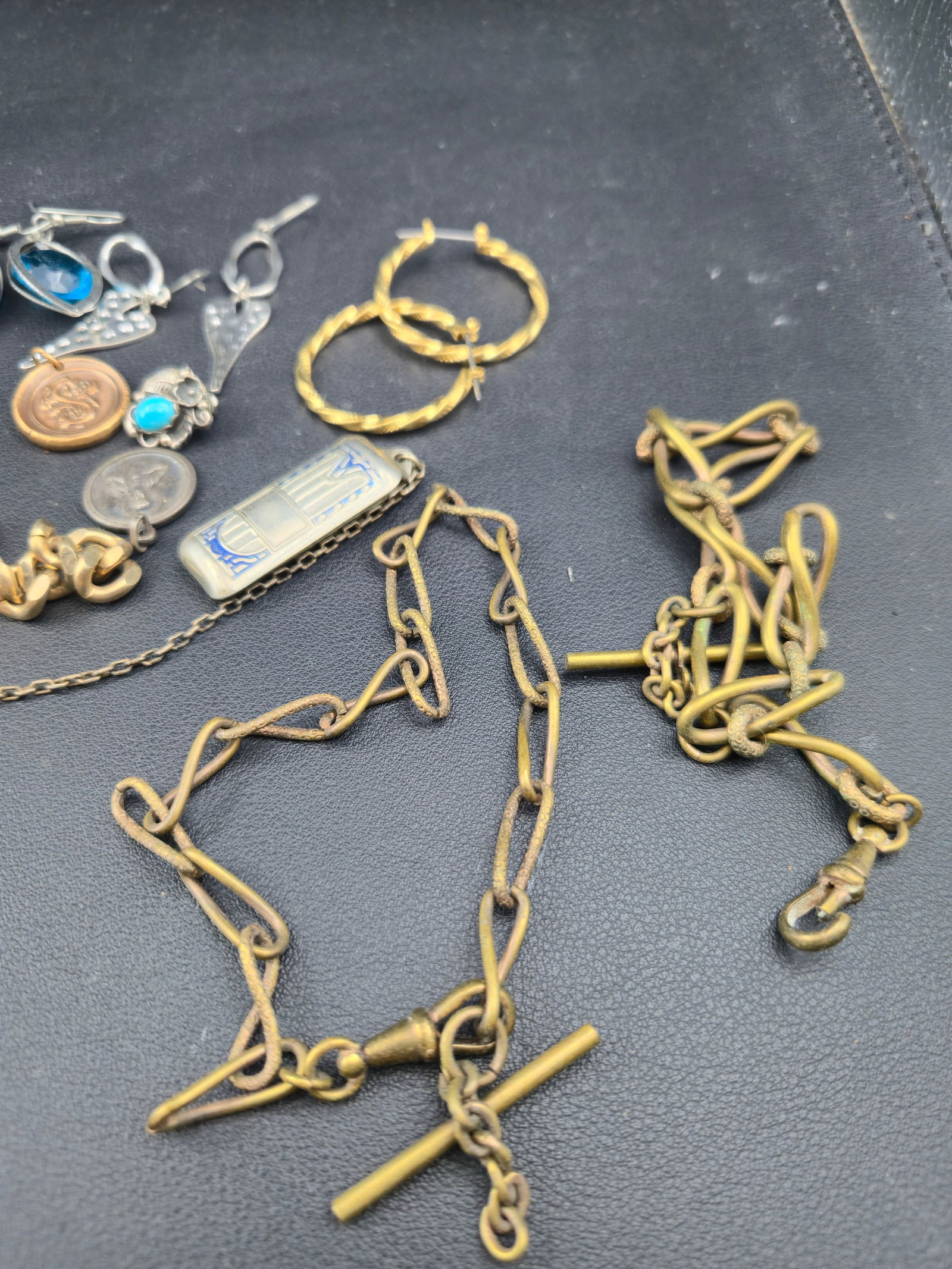 Vintage Jewelry Craft Repair Parts Lot Rings Chains Pendants Findings (1 of 6)