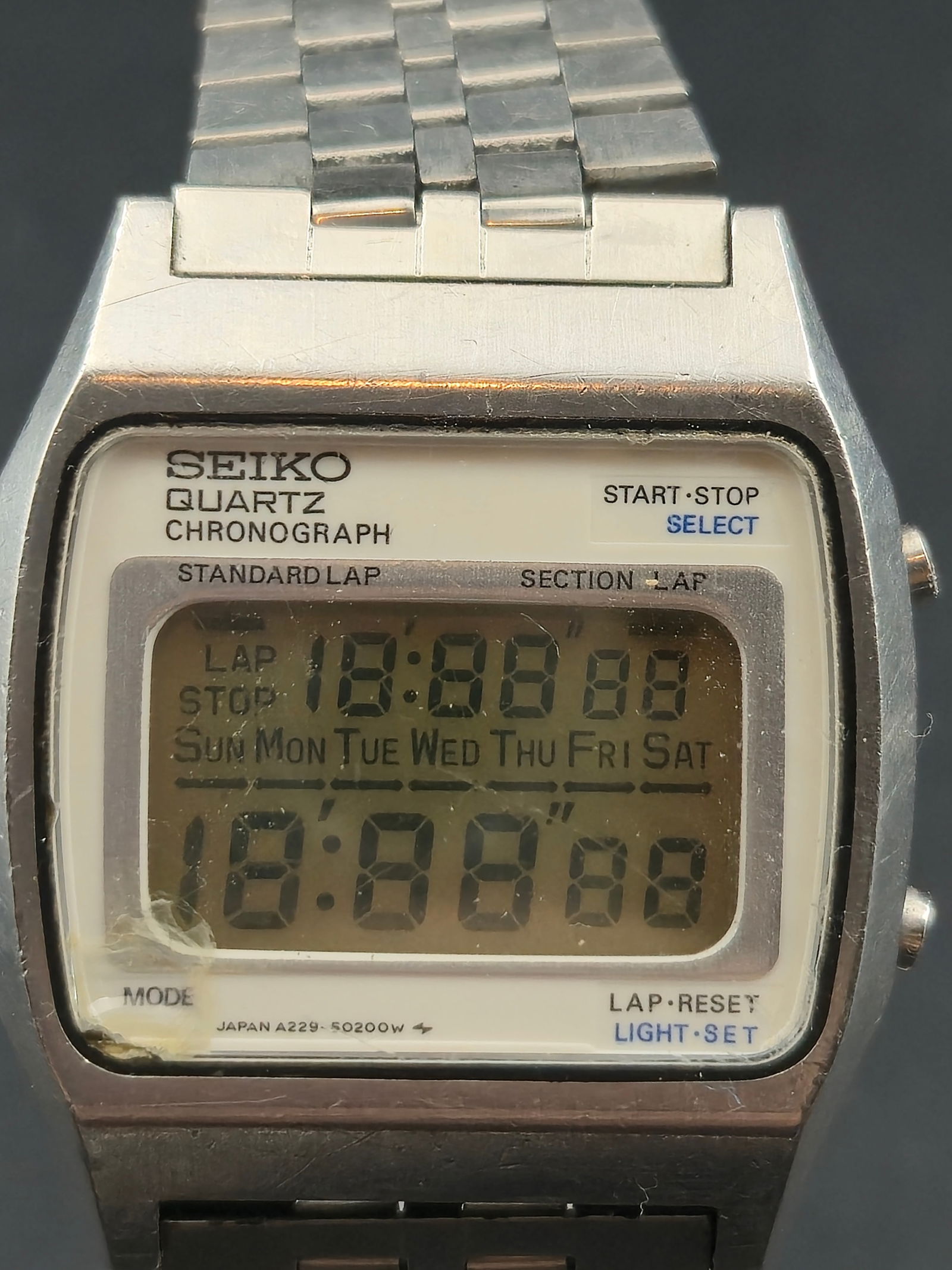 1981 Seiko A229-5010 34mm Stainless Steel Quartz Chronograph Digital Watch Runs (1 of 9)