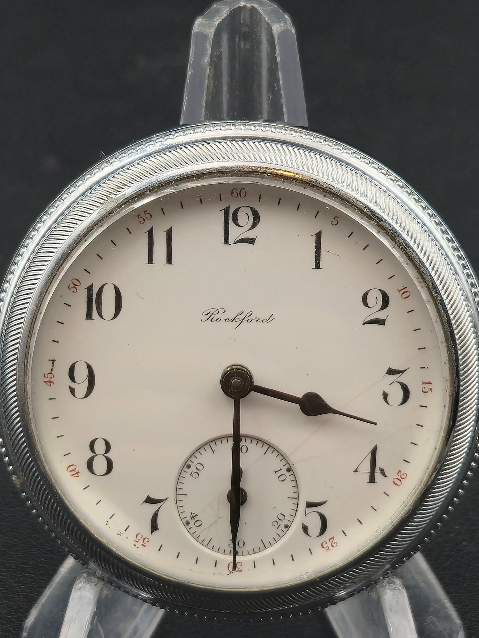 1898 Rockford Grade 935 Model 9 18s 17J Sidewinder Defiance Case 515823 Running: 1898 Rockford Watch Co., Grade 935, Model 9, 18 size, 17 jewels, movement serial 515823. Nickel full plate movement marked R.W.Co. Rockford, Ill. with 17 Jewels and lever setting.This example is a sid