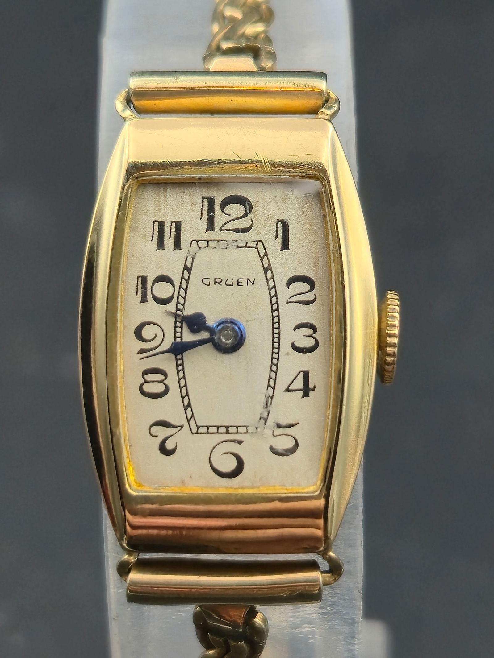 1930s Gruen Ladies Art Deco Watch 14K Gold Filled 15mm Guild 17J w Box Booklet (1 of 11)