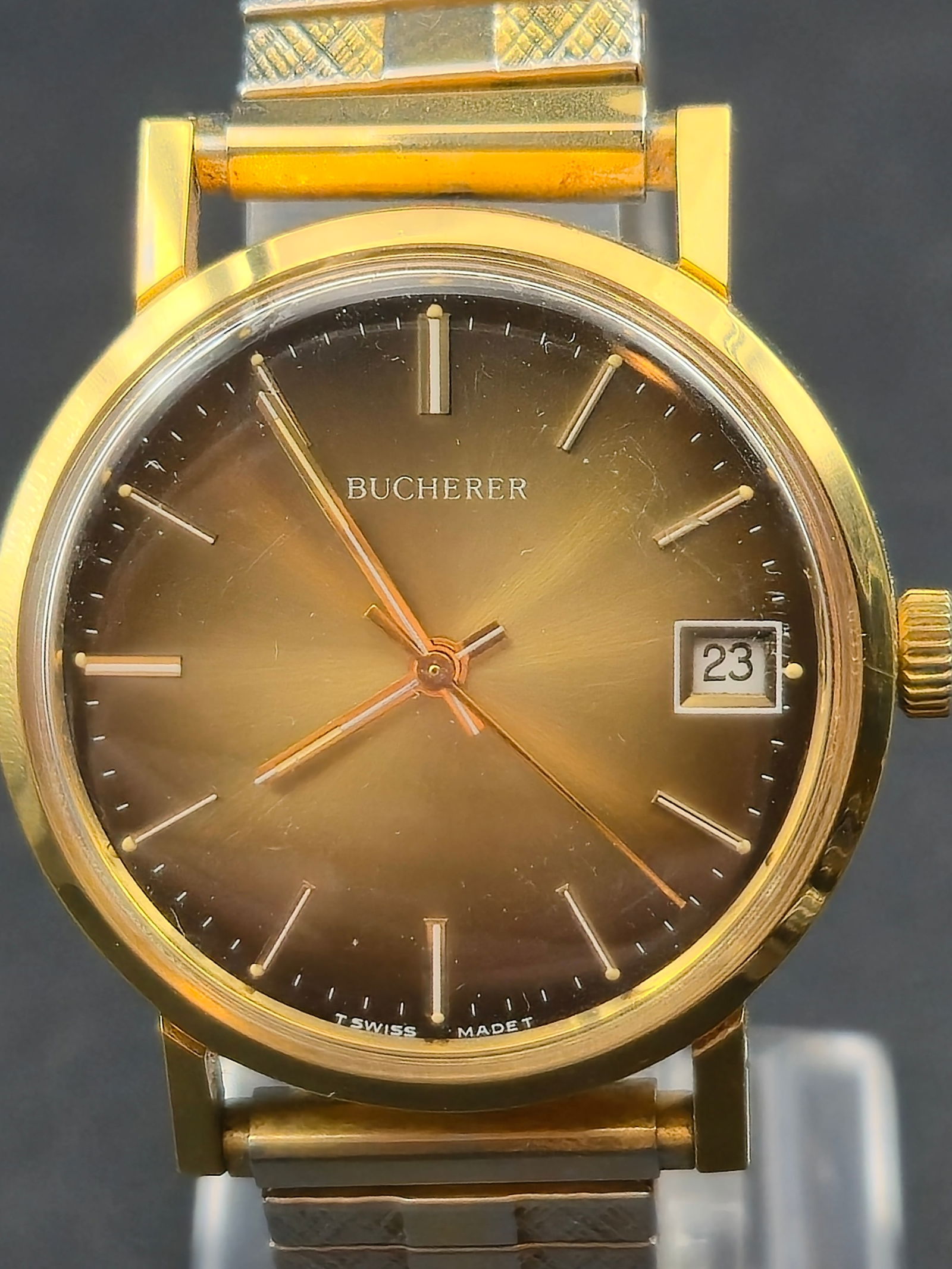 1970s Bucherer 17J Swiss Date Watch 34mm Gold Tone Case Stainless Back Running (1 of 10)