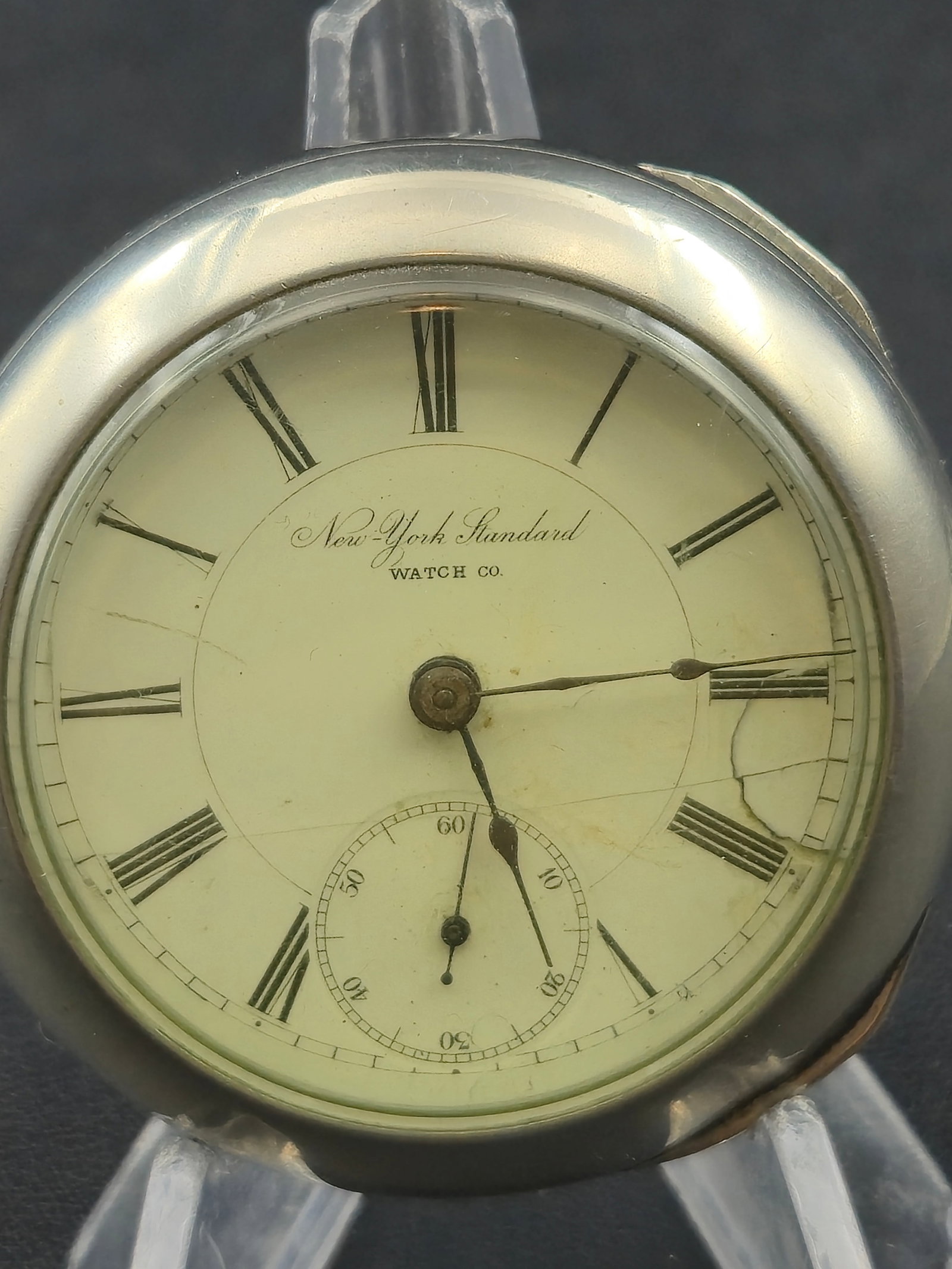 1892 New York Standard Watch Co Grade 34 Model 5 18s 7J Sidewinder Pocket Watch Runs: Antique American pocket watch produced by the New York Standard Watch Co. of Jersey City, New Jersey. The movement is Grade 34 Model 5, serial number 199322, produced circa 1892. The movement features