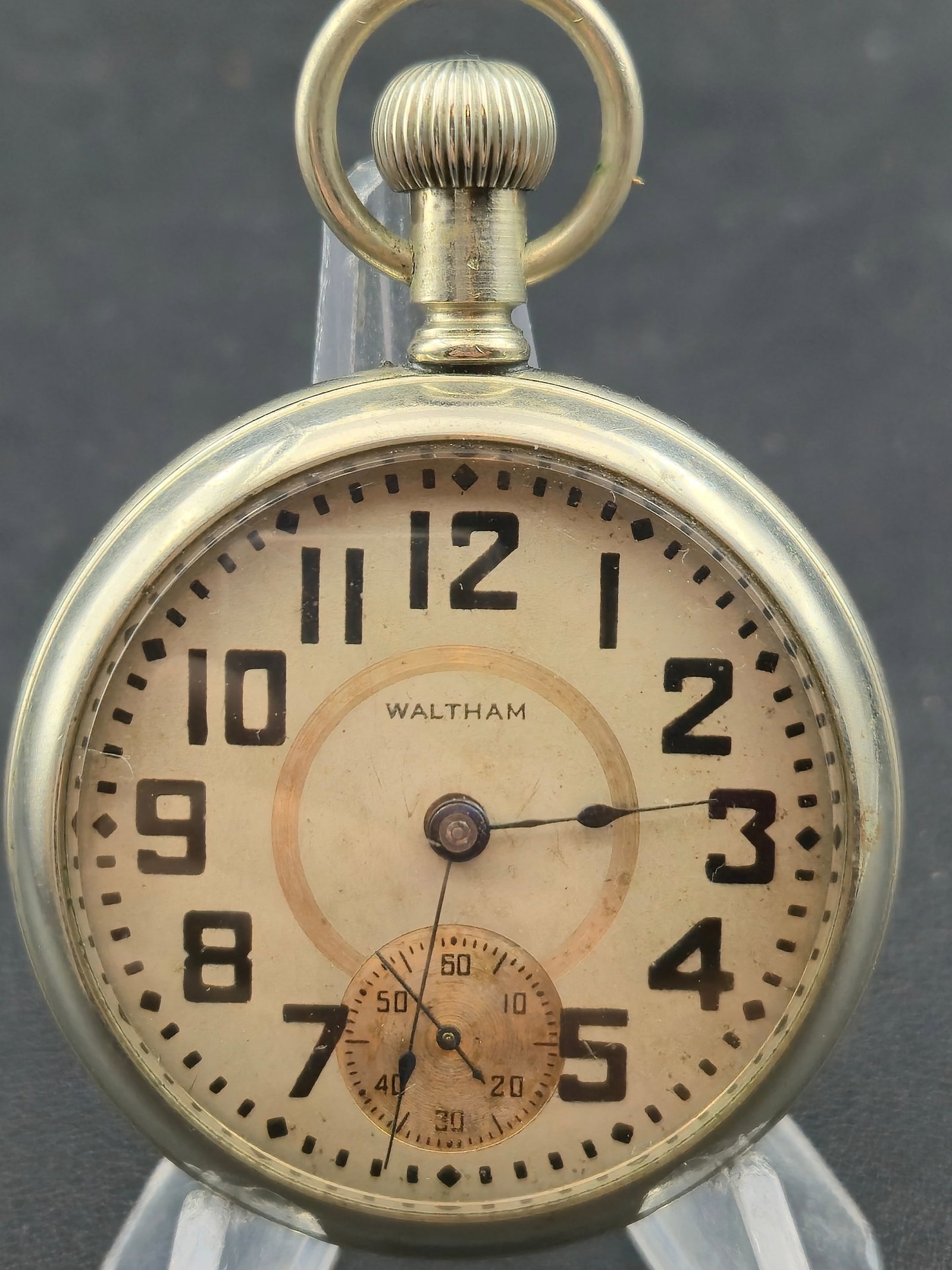 1881 Waltham P.S. Bartlett 18s 11J Military Dial Pocket Watch Salesman Display Case Running: American Waltham pocket watch powered by a P.S. Bartlett grade movement, Model 1879, serial 1632480, dating to 1881 (per your screenshot). 18 size, 11 jewel, lever-set movement. Running at time of ins