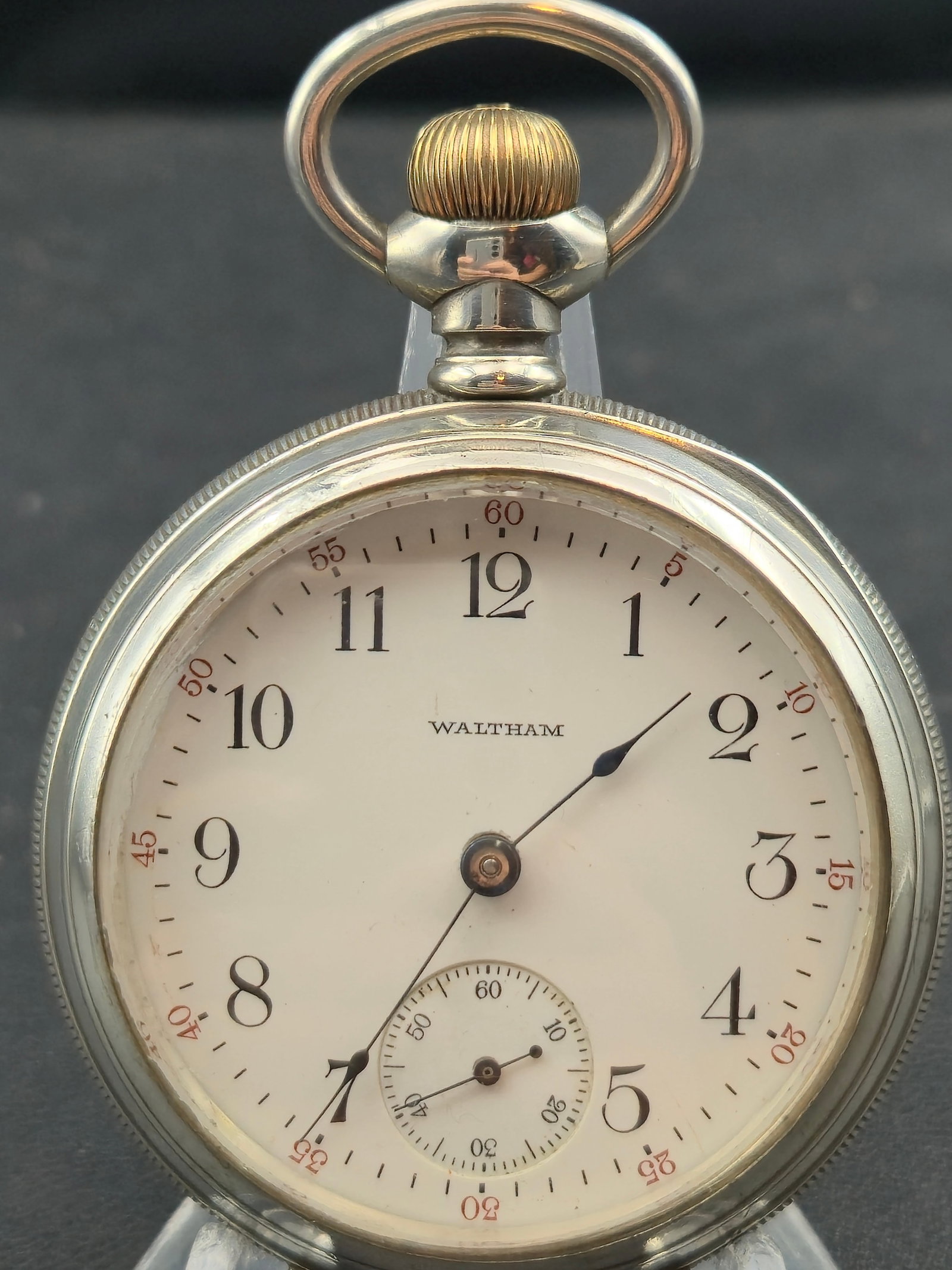 1908 Waltham No 820 18s 15J 3oz Sterling Silver Case Deco Engraved Back Running: Waltham pocket watch featuring Grade No. 820, Model 1883 movement, serial 16471256, dating to 1908 per provided database screenshots. 18 size, 15 jewel, nickel-finish full plate movement with Breguet