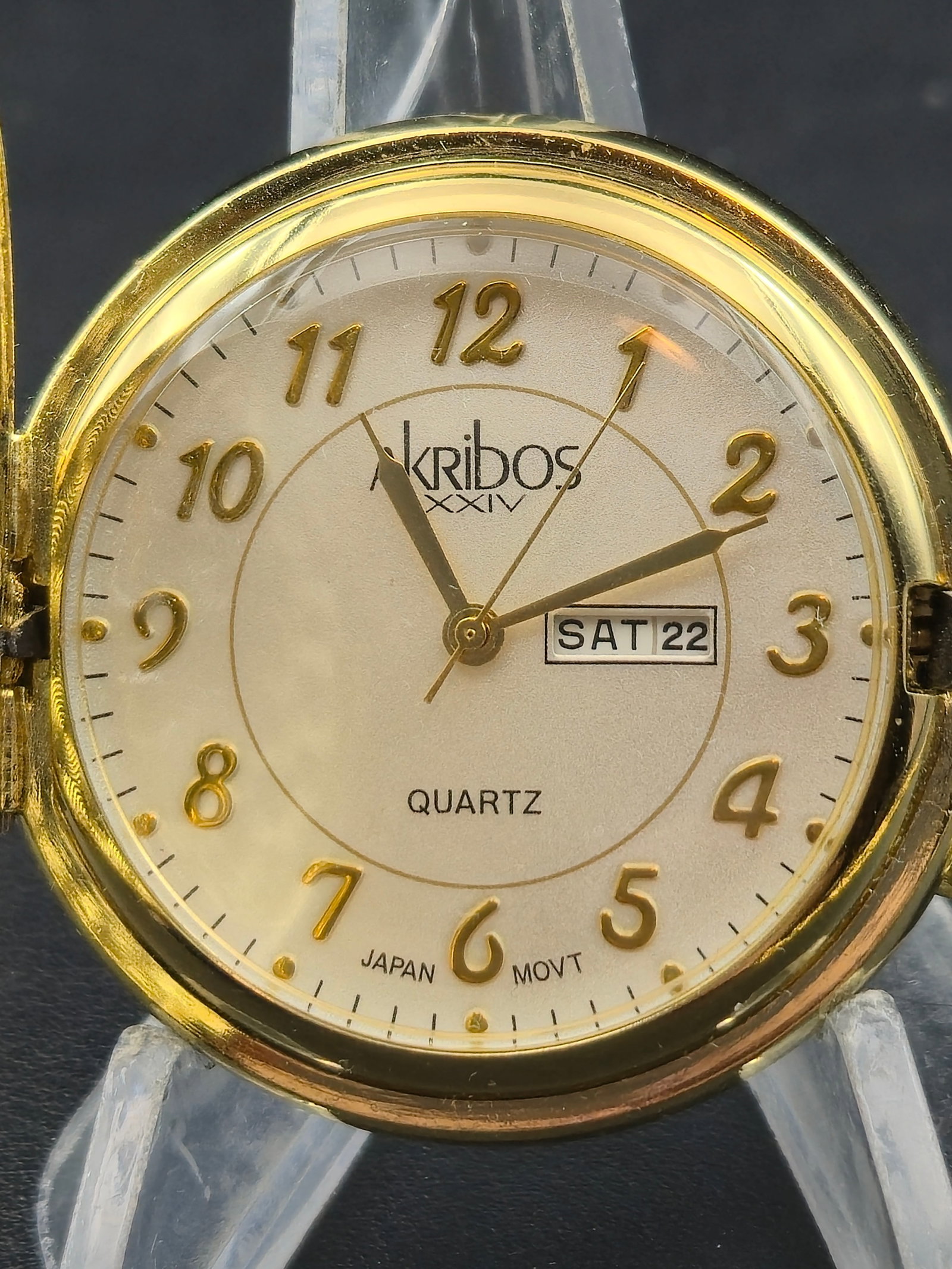 Akribos XXIV Kennedy Half Dollar Coin Dial Quartz Pocket Watch Gold Tone Box Papers 1971 Coin (1 of 11)