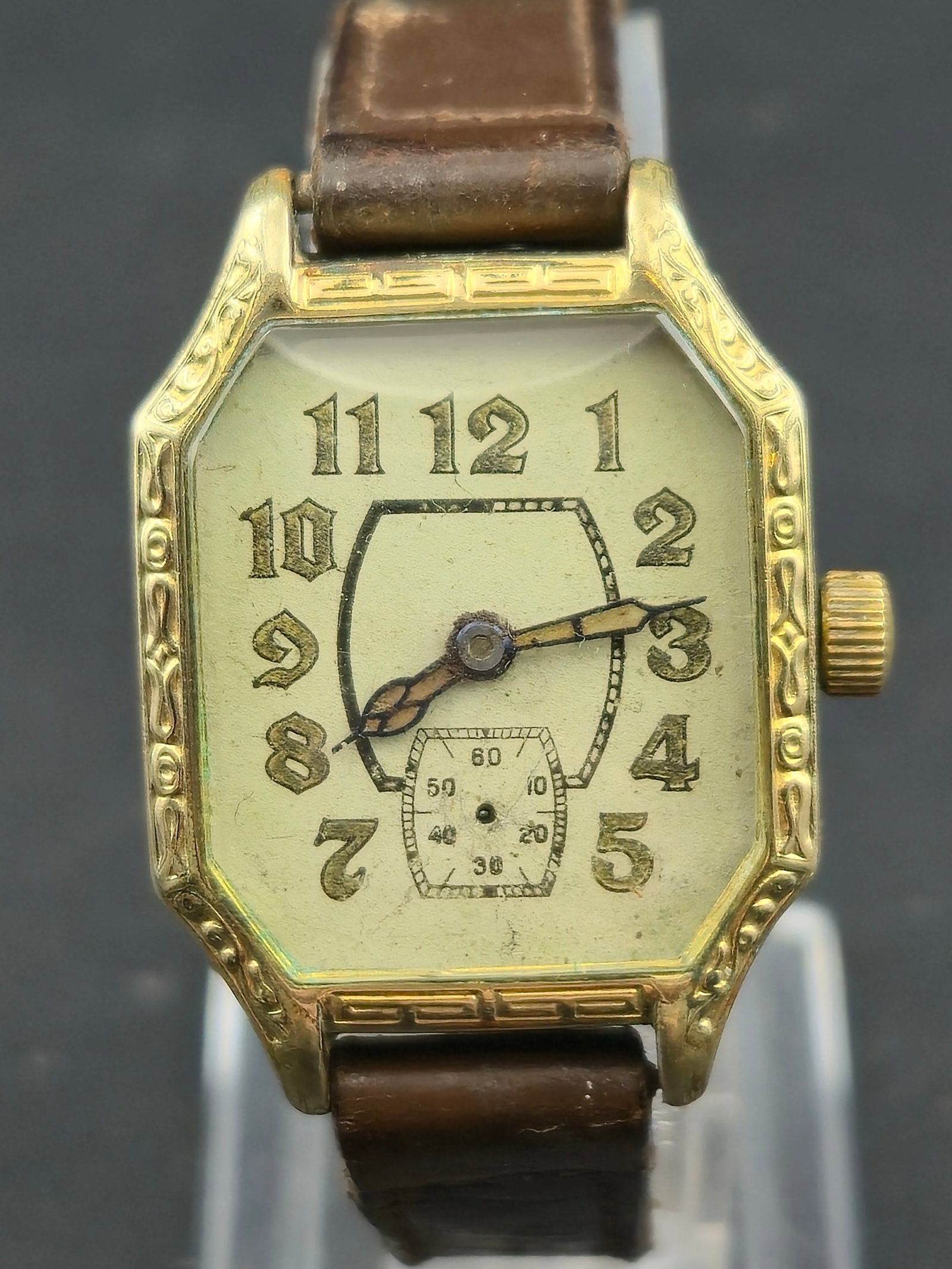 Waltham Art Deco Tank 1930s GF Hex Case Sub Seconds Manual 6J Vintage Watch: Vintage Waltham Art Deco wristwatch dating to approximately the 1930s, featuring a distinctive hexagonal “tank” style case with ornate engraved lugs and a classic sub-seconds dial layout. The
