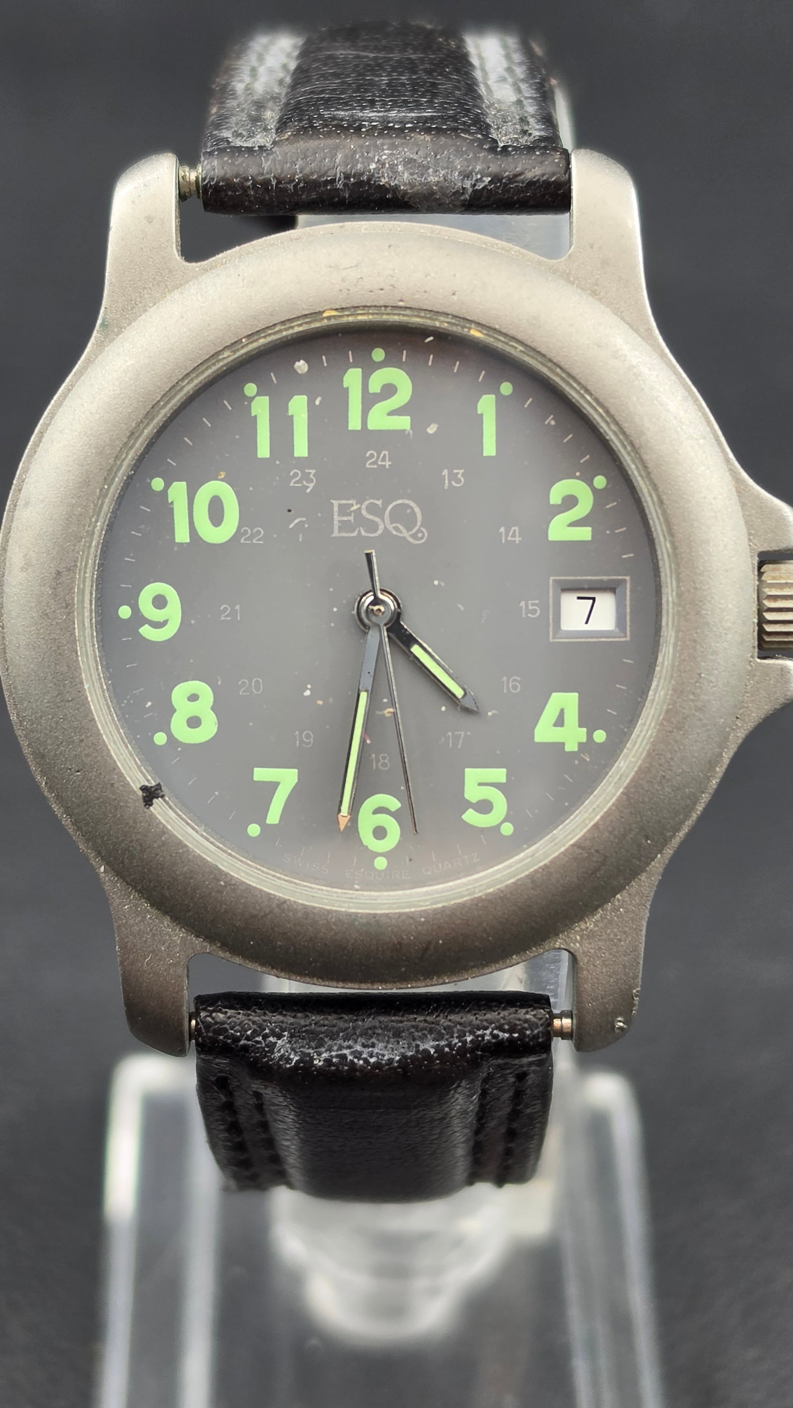 ESQ Swiss Quartz Lume Dial Field Watch Date Black Strap Esquire 300219 Running (1 of 9)