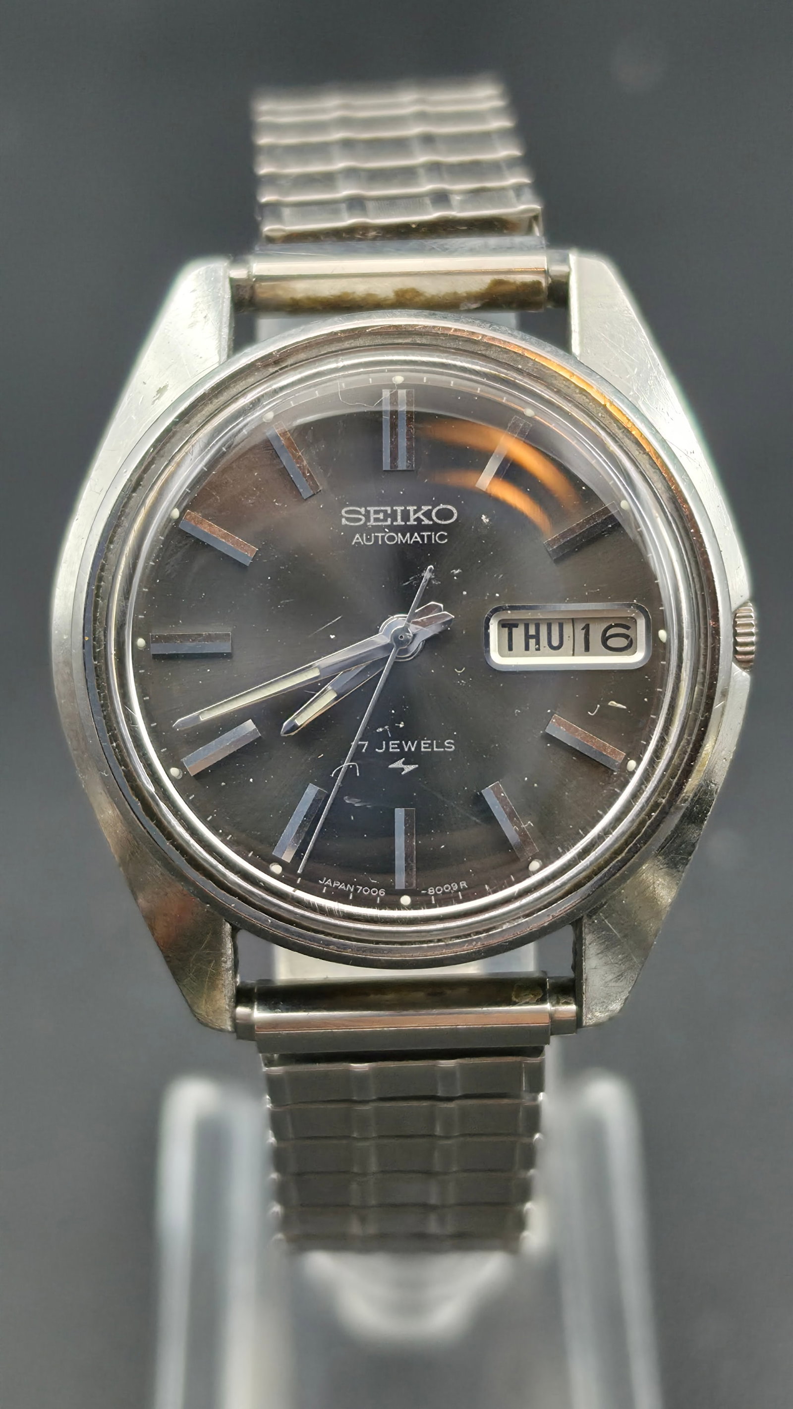 Seiko Automatic 17 Jewel Day Date Black Dial 7006-8009 36mm Dainiseikosha Runs (1 of 10)