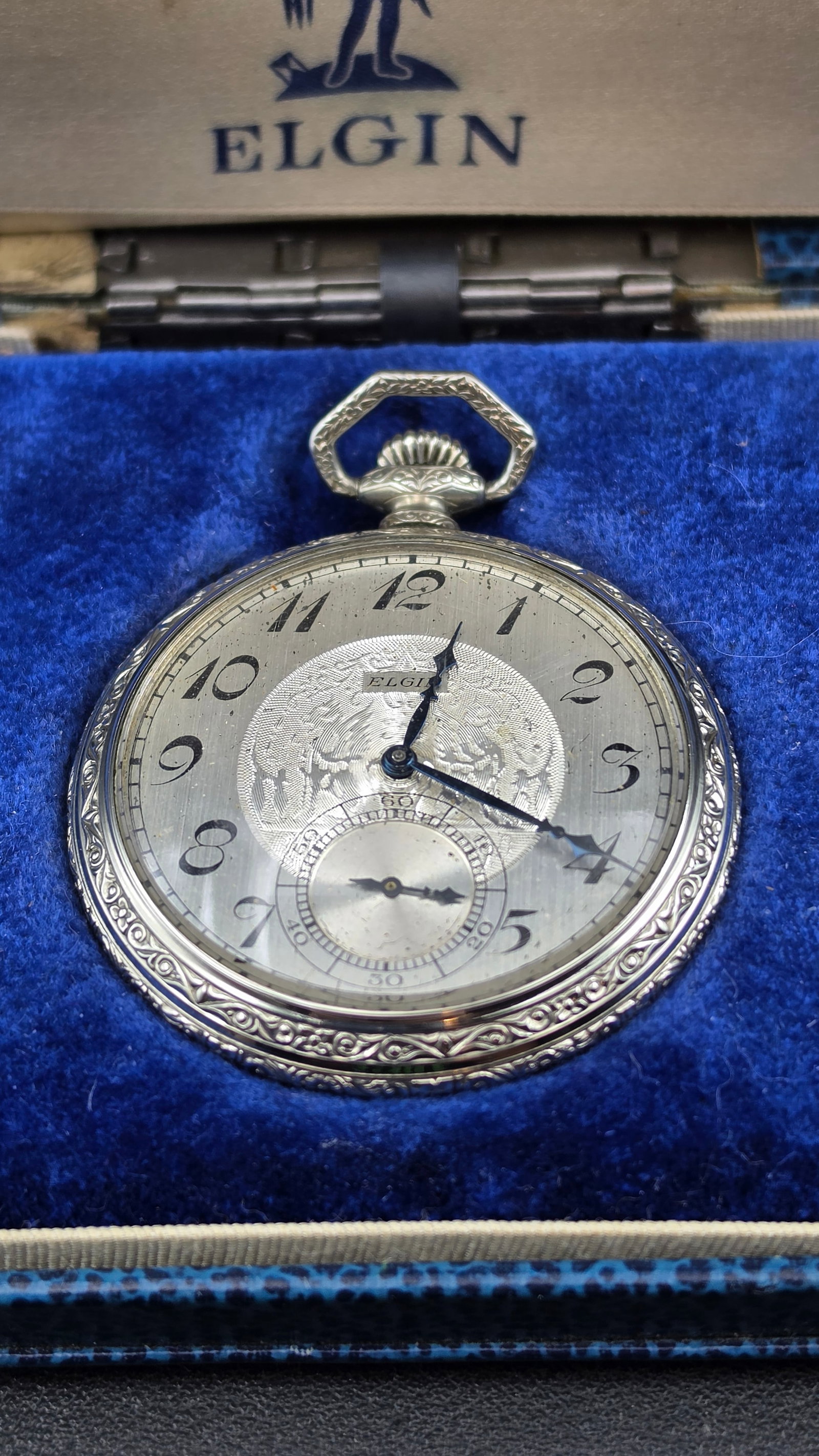 Elgin Natl Watch Co Grade 345 17 Jewel 12 Size Pocket Watch Serial 28570586 Circa 1926 with Box (1 of 9)