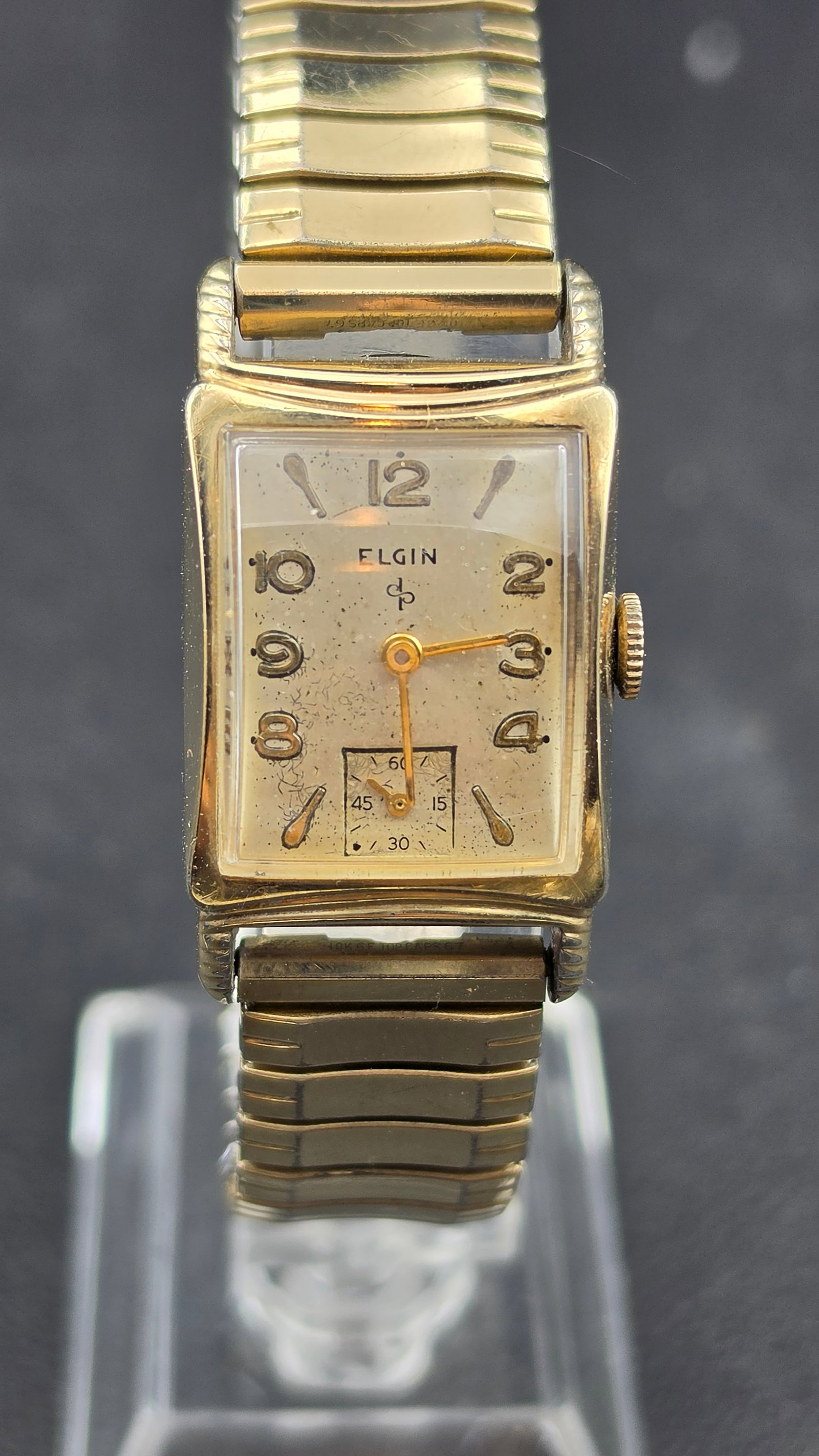 Elgin Durapower Grade 673 17 Jewel Men's Rectangular Tank Watch circa 1950-1955, 10K RGP Bezel Stain (1 of 12)