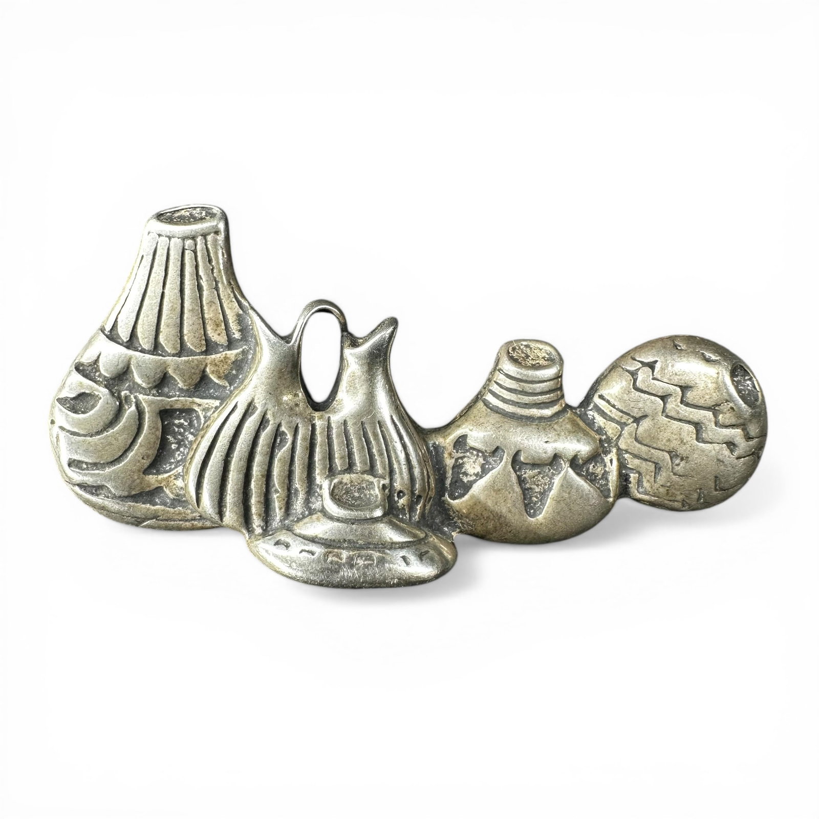 10g Vintage Sterling Silver Olla Pots Figural Brooch: 10g Vintage Sterling Silver Olla Pots Figural Brooch:Brand/Model: No hallmark.Manufacturer Location: Not marked.Year Produced: Unknown.Condition: Good vintage condition with surface wear, light scratc
