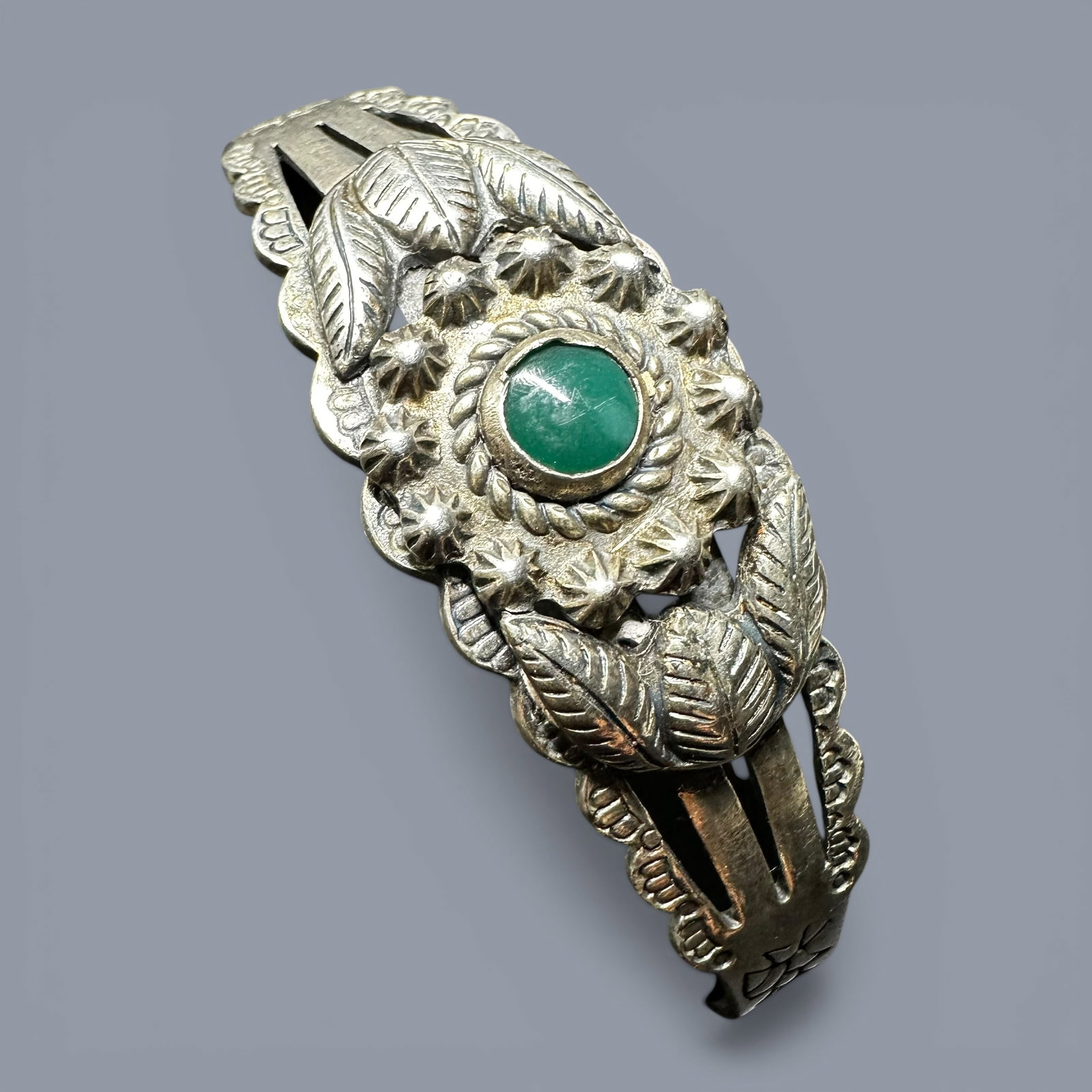 7”/16g Fred Harvey Era Sanford Sterling Chrysoprase Sterling Silver Cuff (1 of 12)