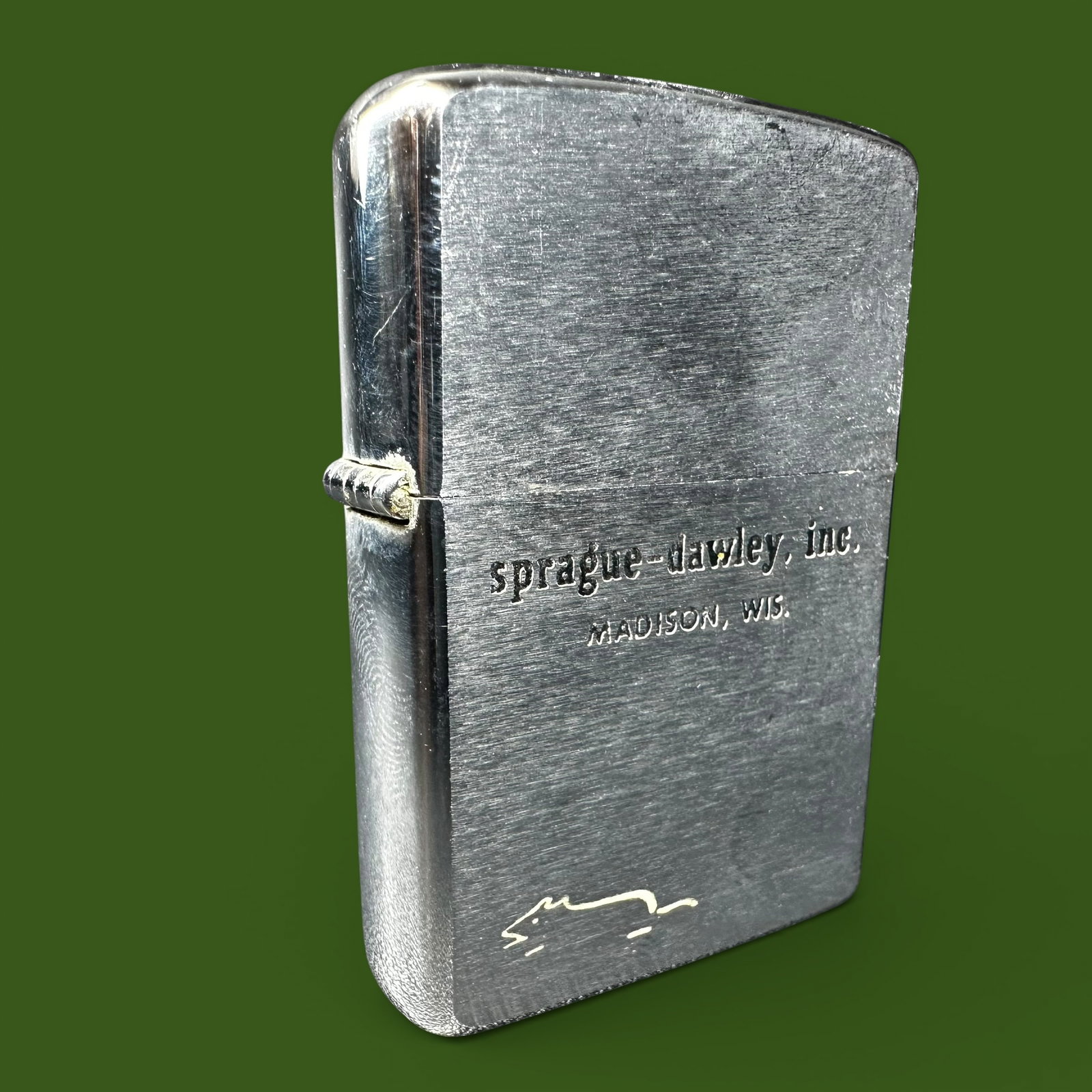 57g Vintage Zippo Sprague Dawley Lighter (1 of 11)