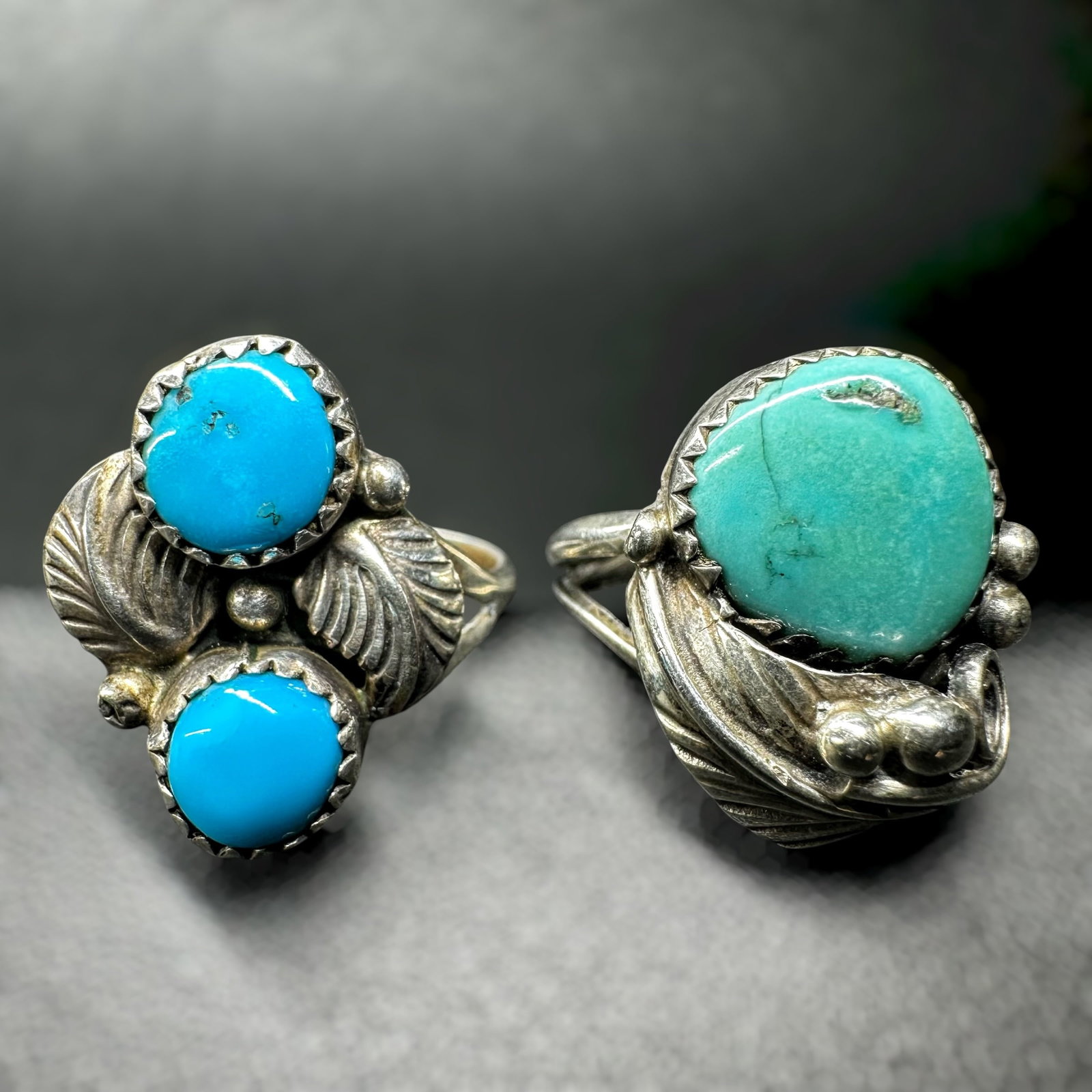 Sz6/Sz6.5/7g Native American Navajo Richard Begay Sterling Silver Kingman Turquoise Ring Lot: Sz6/Sz6.5/7g Native American Navajo Richard Begay Sterling Silver Kingman Turquoise Ring Lot:Brand/Model: One hallmarked “RB STERLING” for Navajo artisan; Richard Begay. One ring has no hallma