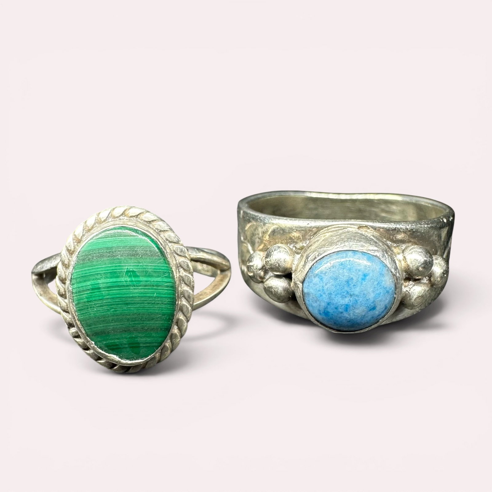 Sz6/8g Mexico 925 Sterling Silver Malachite & Larimar Ring Lot: Sz6/8g Mexico 925 Sterling Silver Malachite & Larimar Ring Lot:Brand/Model: No hallmark.Manufacturer Location: Malachite ring marked; "MEXICO." Year Produced: Unknown.Condition: Good condition with su