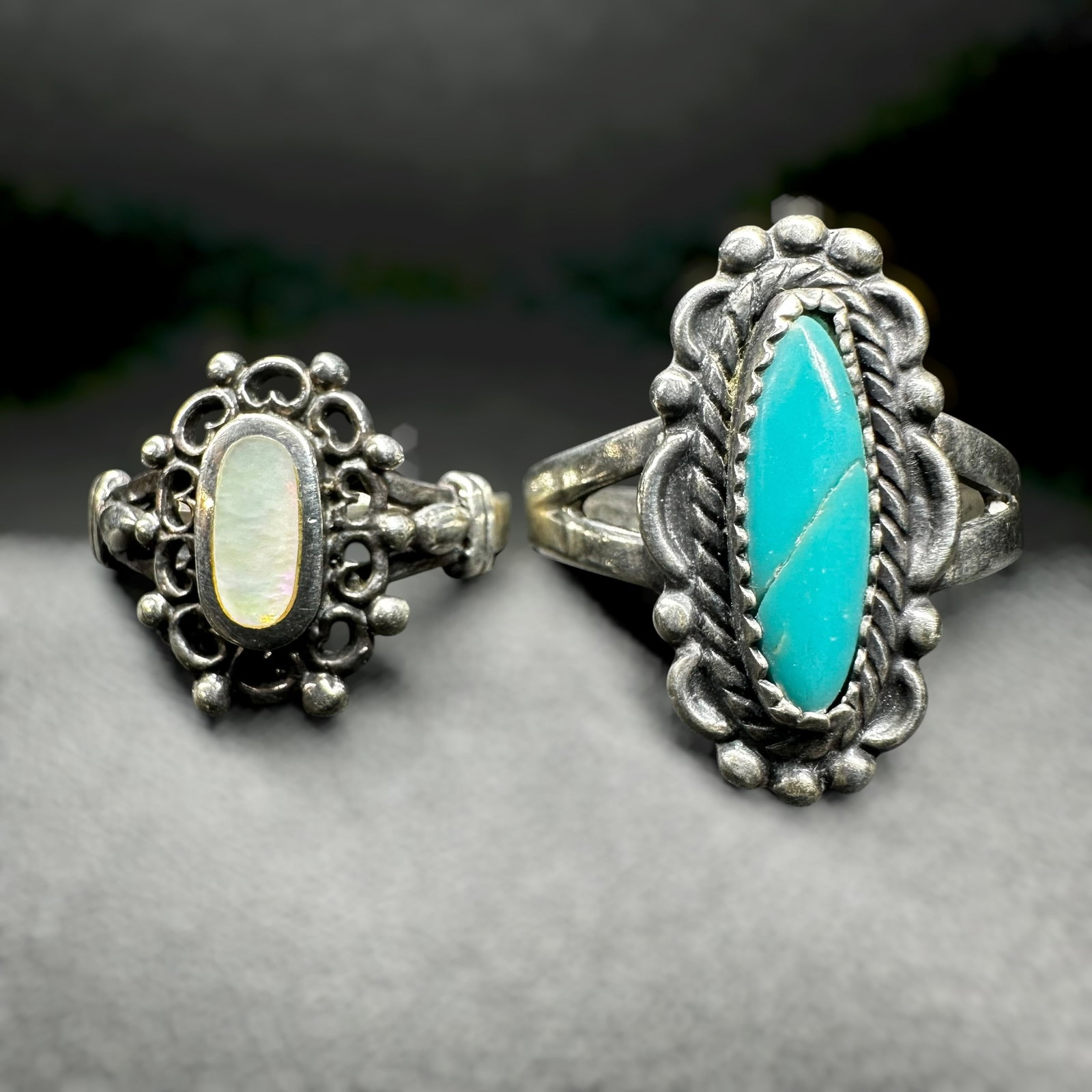 Sz5.75/Sz8/8g Native American Sterling Silver MOP & Kingman Turquoise Ring Lot: Sz5.75/Sz8/8g Native American Sterling Silver MOP & Kingman Turquoise Ring Lot:Brand/Model: No hallmarks.Manufacturer Location: Unmarked.Year Produced: Unknown.Condition: Good condition with surface w