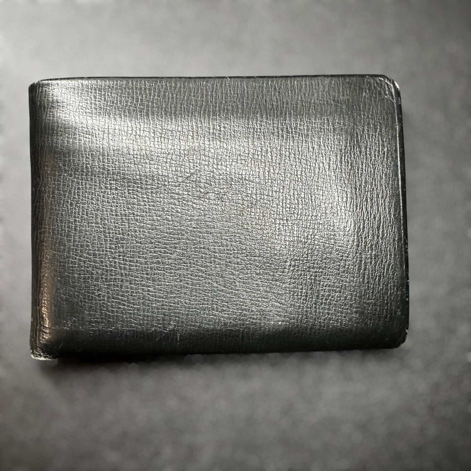Vintage Matin Hanna Meeker Men's Genuine Leather Wallet: Vintage Matin Hanna Meeker Men's Genuine Leather Wallet Brand/Model: Meeker; Martin Hanna.Manufacturer Location: Not marked.Year Produced: Unknown; likely mid 20th century.Condition: Good vintage cond