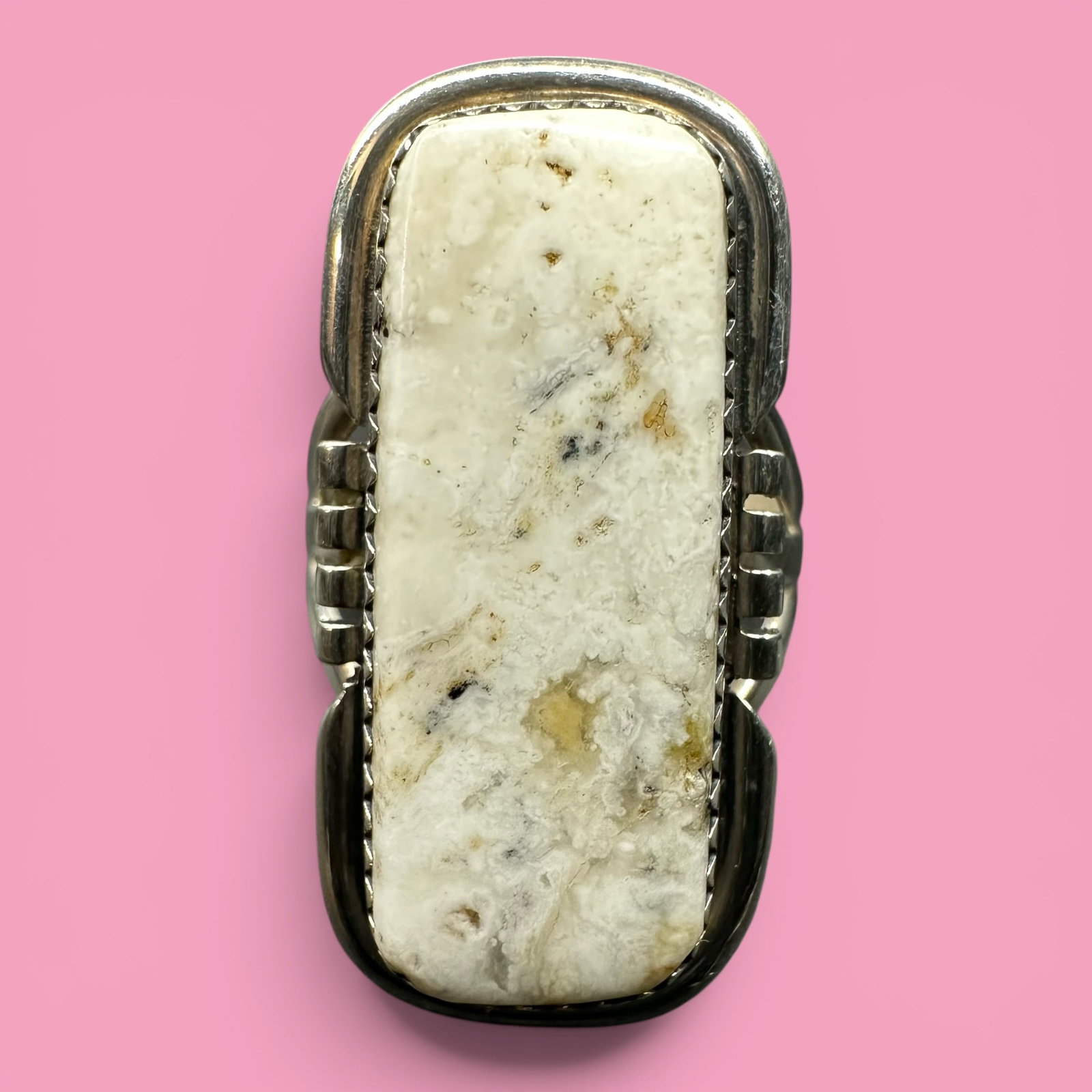 Sz8.5/9g Native American Sterling Silver White Agate Ring (1 of 11)